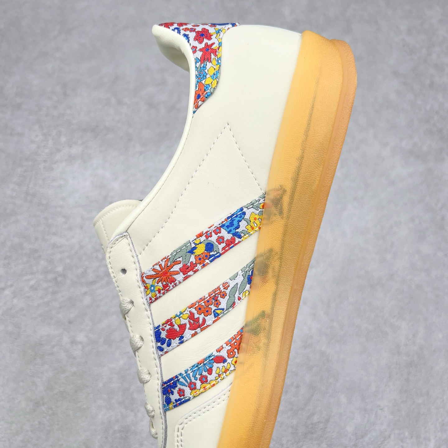 图片[7]-AD Gazelle Indoor Trainers 羚羊内训系列低帮复古百搭休闲运动德训风板鞋 JH7370 90年代经典的复刻版！自60年代以足球训练鞋面世以来,Gazelle就以其经典设计席卷全球。1991年版本的复刻,再造经典Gazelle。采用皮革打造,搭配浊色细节,让这款经典更加简约。尺码：36 36⅔ 37⅓ 38 38⅔ 39⅓ 40 40⅔ 41⅓ 42 42⅔ 43⅓ 44⅓ 44⅔ 45-选品中心