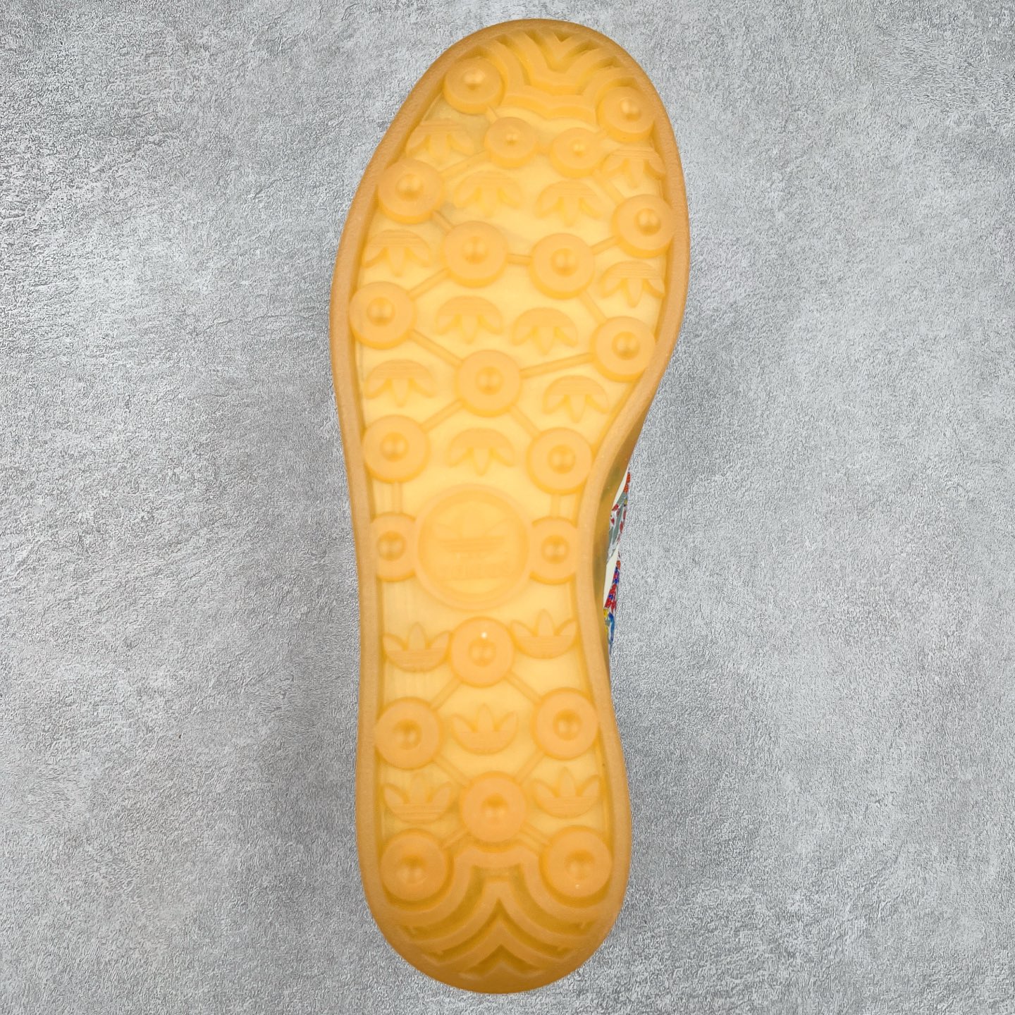 图片[9]-AD Gazelle Indoor Trainers 羚羊内训系列低帮复古百搭休闲运动德训风板鞋 JH7370 90年代经典的复刻版！自60年代以足球训练鞋面世以来,Gazelle就以其经典设计席卷全球。1991年版本的复刻,再造经典Gazelle。采用皮革打造,搭配浊色细节,让这款经典更加简约。尺码：36 36⅔ 37⅓ 38 38⅔ 39⅓ 40 40⅔ 41⅓ 42 42⅔ 43⅓ 44⅓ 44⅔ 45-选品中心