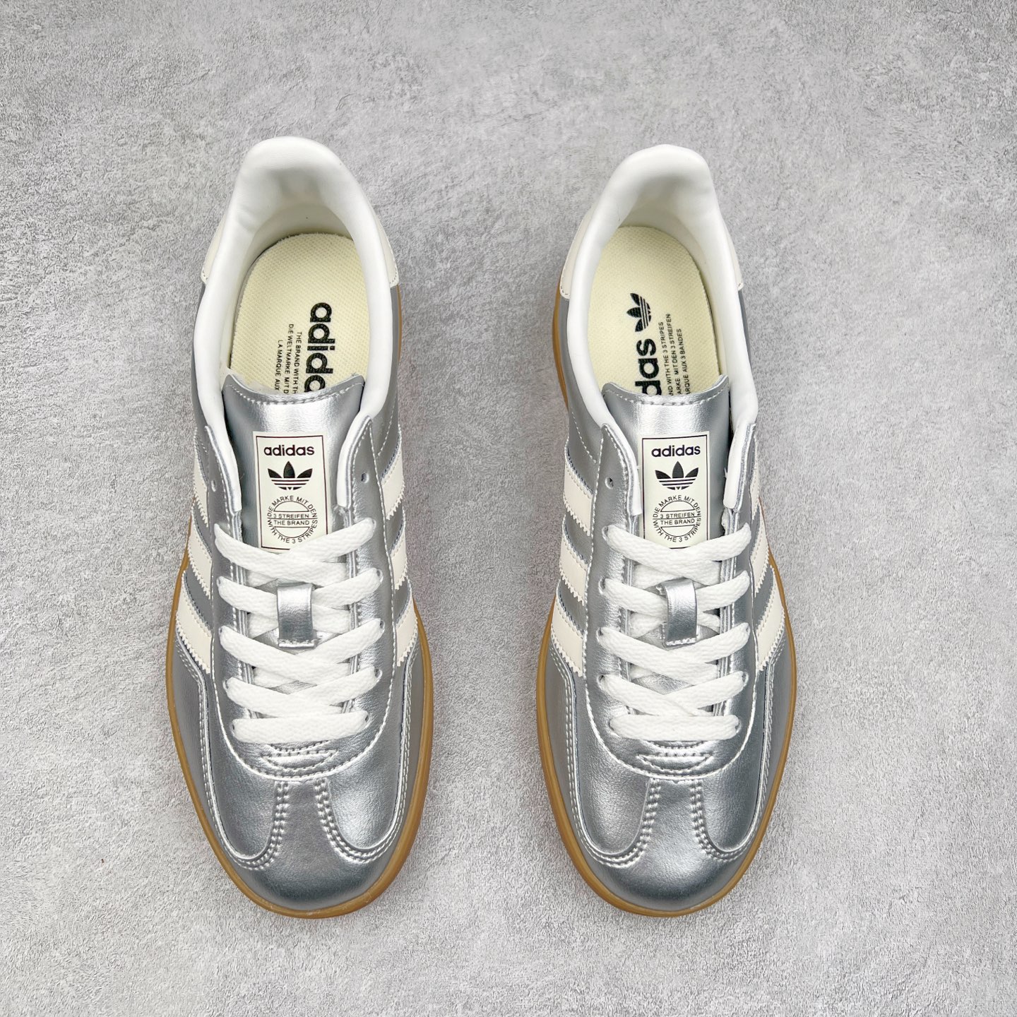 图片[2]-AD Gazelle Indoor Trainers 羚羊内训系列低帮复古百搭休闲运动德训风板鞋 JR1206 90年代经典的复刻版！自60年代以足球训练鞋面世以来,Gazelle就以其经典设计席卷全球。1991年版本的复刻,再造经典Gazelle。采用皮革打造,搭配浊色细节,让这款经典更加简约。尺码：36 36⅔ 37⅓ 38 38⅔ 39⅓ 40 40⅔ 41⅓ 42 42⅔ 43⅓ 44⅓ 44⅔ 45-选品中心