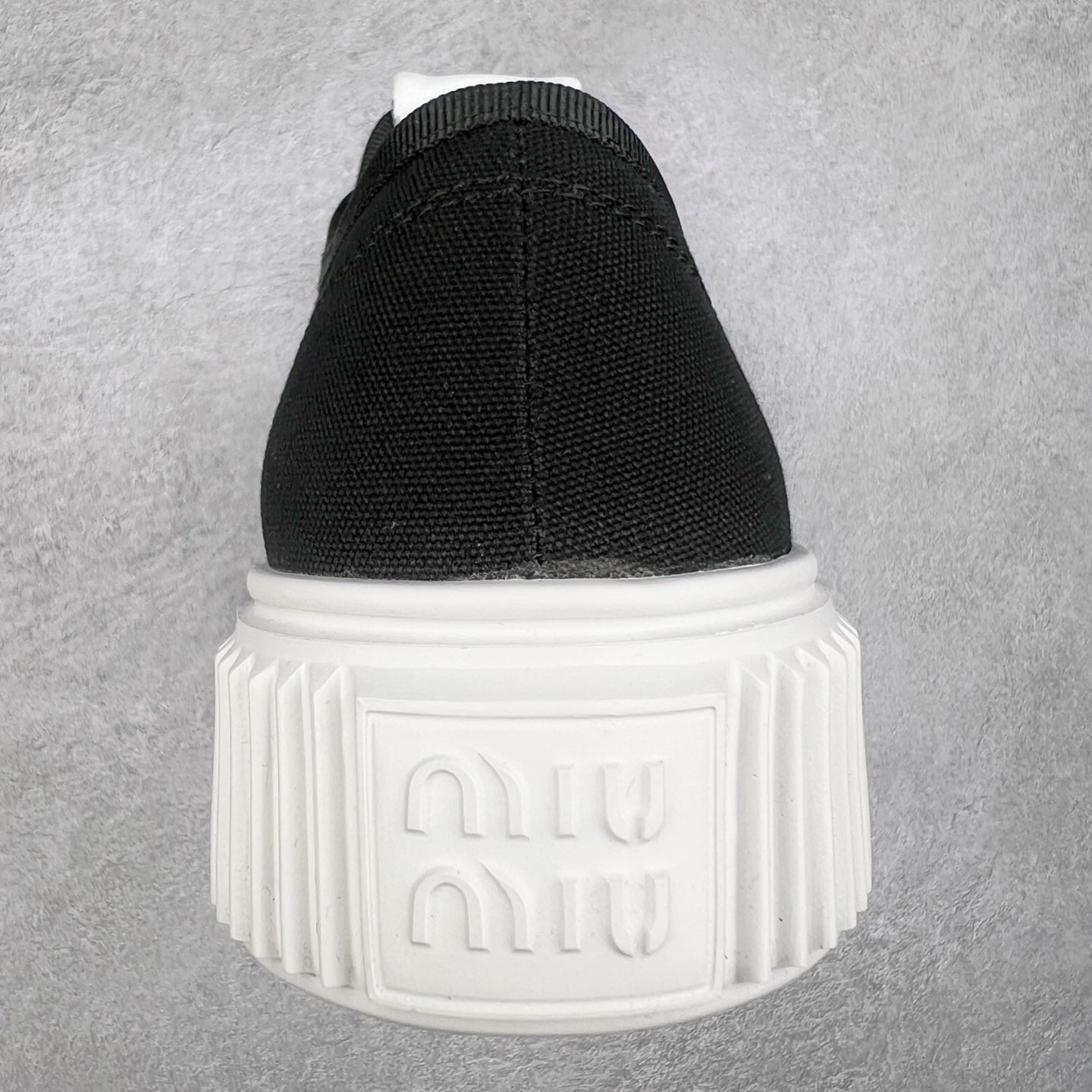 图片[8]-MIU MIU缪缪 牛仔布 低帮 舒适系带 低帮 时尚板鞋 女款 尺码：35 36 37 38 39-选品中心