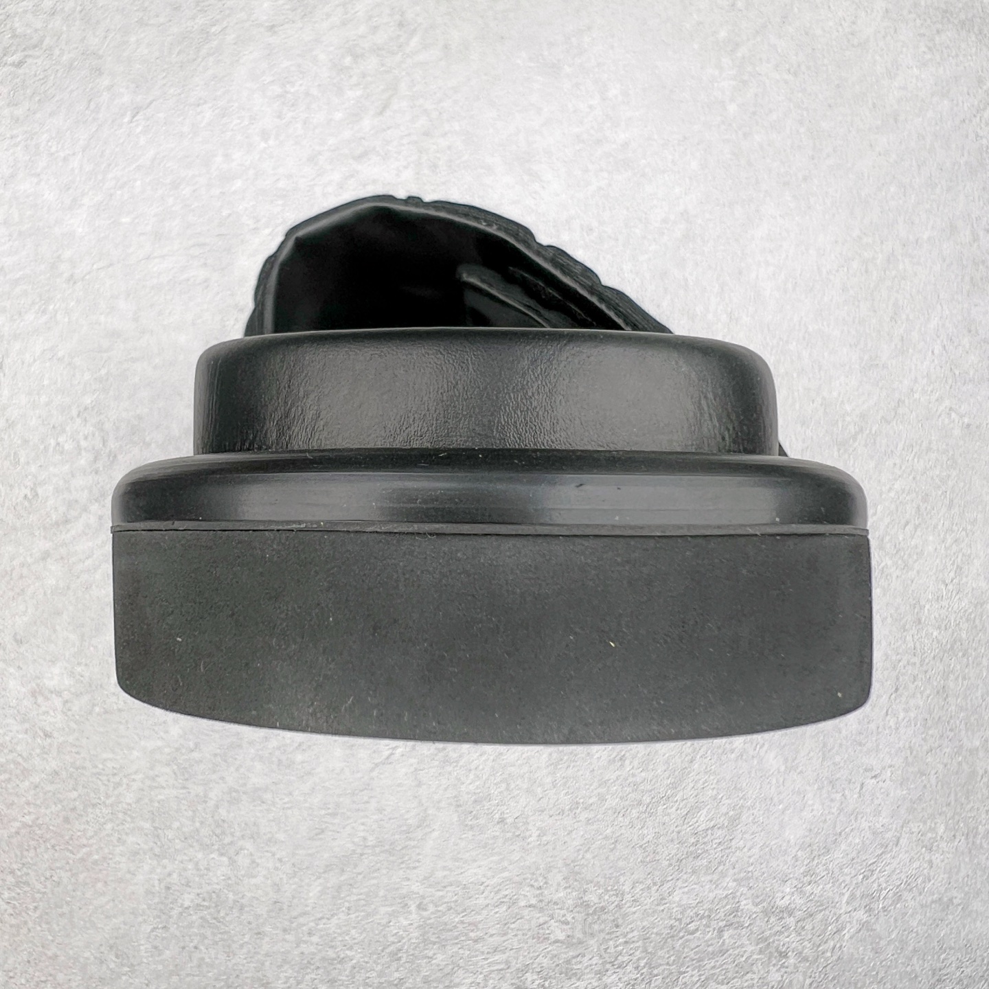 图片[8]-Louis Vuitton lv 2024专柜 春夏新款 最高限定专柜上新 LV情侣厚底魔术贴拖鞋明星同款 网红博主推荐 原版开模 代购版本 Lv 原版3D打印老花 内里海绵 水台4.5CM 原版私膜 真皮大底 全套专柜包装尺码：35 36 37 38 39 40 41 42 43 44-选品中心