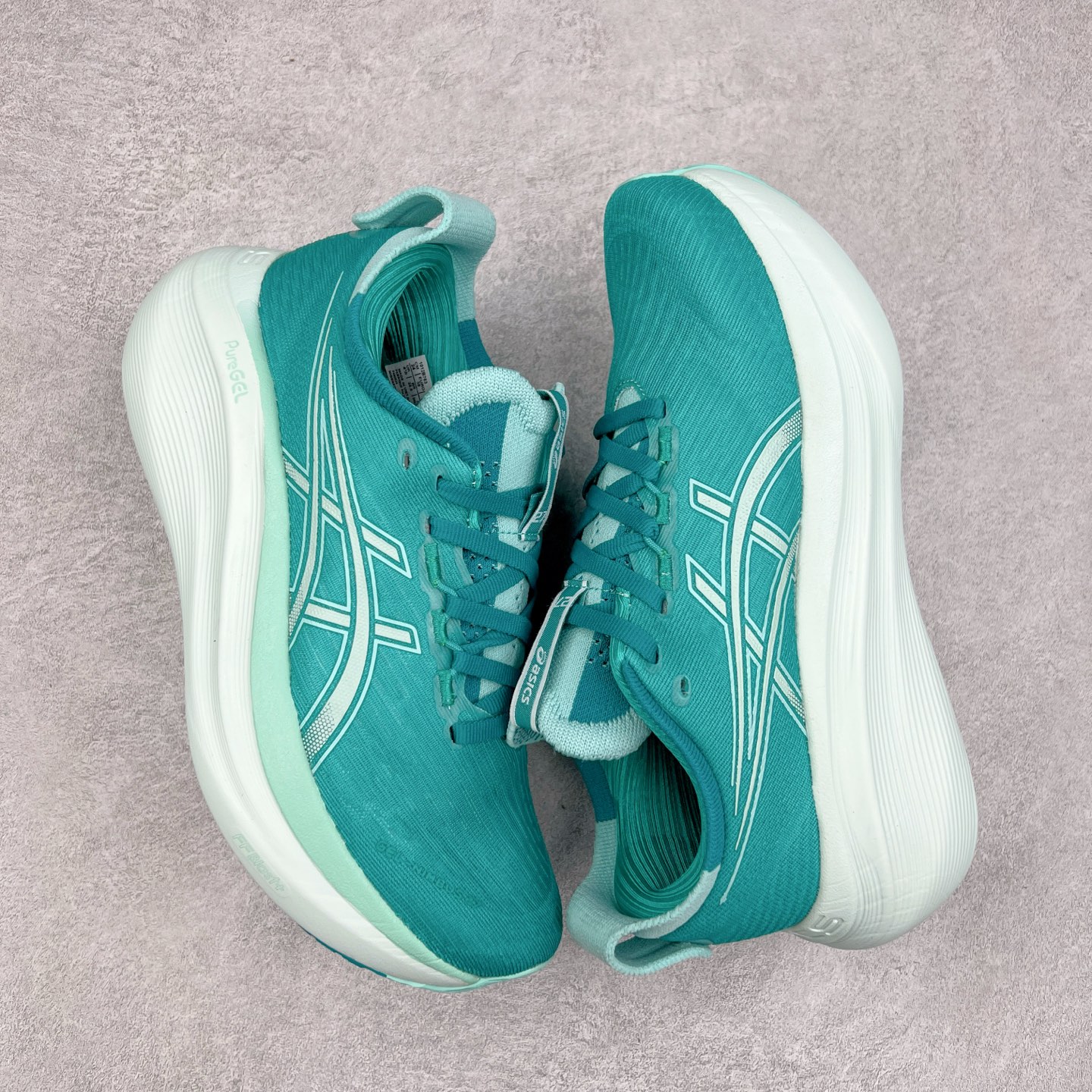 图片[3]-Asics GEL-Nimbus 27 亚瑟士缓震跑鞋 近年复古风潮的势头很旺 ASICS一直坚信保持身体的健康与活力是打造健康快乐的生活方式的最佳途径 ASICS为复古鞋型注入新设计 为玩家的街头穿搭提供了更多可能 GEL-NIMBUSTM9运动鞋最初是为中立和仰卧跑步者设计的长距离训练器 采用原始材料和关键细节重新设计 其Y2K时代的工业外观也被大胆的对比和色块所抵消 尺码：36 36.5 37.5 38 38.5 39 40 40.5 41.5 42 42.5 43.5 44 44.5 45-选品中心