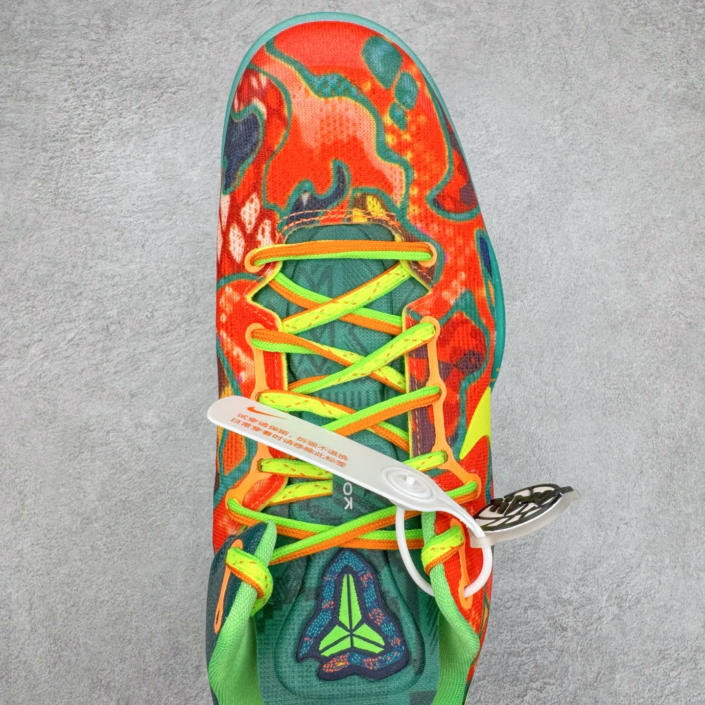 图片[4]-＃灭世海外版 NK Zoom Kobe Ⅷ System 科比8代复刻实战运动低帮文化篮球鞋 鸳鸯配色 HM9621-900 纯原海外版气垫品质吊打各路纯原 气压➕耐久双重保障 前掌ZOOM TURBO➕后掌马蹄Zoom 后掌澎湃脚感无出其右 全套冲刀改版 鞋型还原度95% 宽脚选手必入货品 鞋头2.5mm上翘空间 不挤脚 完美释放脚趾活动空间 正码正拍 脚型适配性 市场最强没有之一 鞋面工艺全新升级 100%对标正品 原厂聚氨酯蛇鳞 珠光密度同步正品 Swoosh喷漆工艺 还原度接近100% 全新后跟TPU模具 正确S型弧度 区分市场纯原（市场纯原采用公版模具 后跟TPU几乎无弧度）国产天花板橡胶配方 抓地力爆炸 海外口碑炸裂 鞋舌LOGO正确内嵌压印 原厂碳板 正确原盒 厚积薄发 王者归来 拒绝杀猪 拒绝套路 灭世纯原海外版科比系列 致力打造实战第一标杆 尺码：39-47.5 全新模具 正码正拍-选品中心