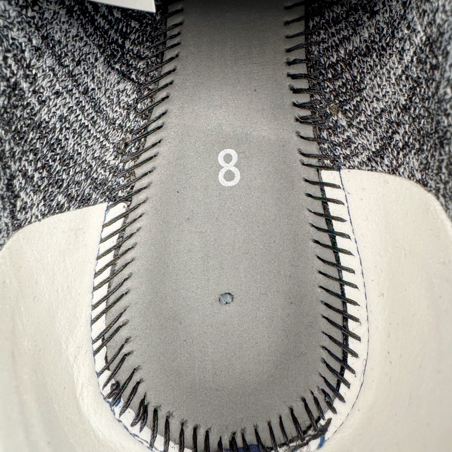 图片[11]-＃纯原 NK Air VaporMax Flyknit 2018大气垫百搭慢跑鞋 849558-010 德产斯托尔针织横机生产原档案针织鞋面 侧面\\\”鱼骨线\\\”清晰立体 原底气垫 细节诠释一切质疑 原产标加持 换盒过验 实拍调校N版已经零色差零失真 百分百还原实物色彩所见即所得 不存在货不对板色差等低级问题 选购参考实物拍摄 不混卖不参货 只用心做好货严格选品 承诺混一赔十 尺码：36 36.5 37.5 38 38.5 39 40 40.5 41 42 42.5 43 44 44.5 45-选品中心