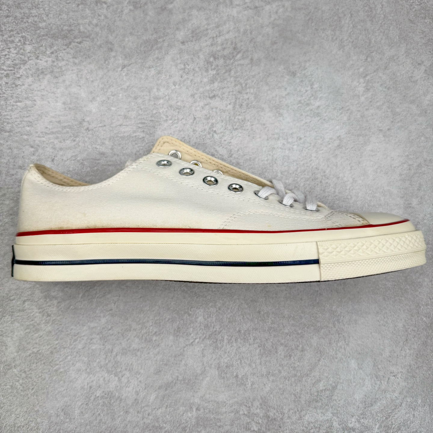 图片[7]-＃盲盒福利 Converse Chuck All Star 1970S 帆布鞋 白菜价亏本清仓套现转新款 机不可失 好好把握 随机一双 只选尺码 商品款式均为上架顶级款式 单品零售价格2×× 保证稳赚不赔 无通货 无烂货 会有轻微瑕疵的情况 友情提醒 买到是亏还是赚 每个人定义不同福袋闷包理论上和赌博心理相同玩的就是惊喜 玩的就是心跳活动商品无严重质量问题不退换‼️尺码：35 36 36.5 37 38 38.5 39 40 40.5 41 42 42.5 43 44 44.5 45-选品中心