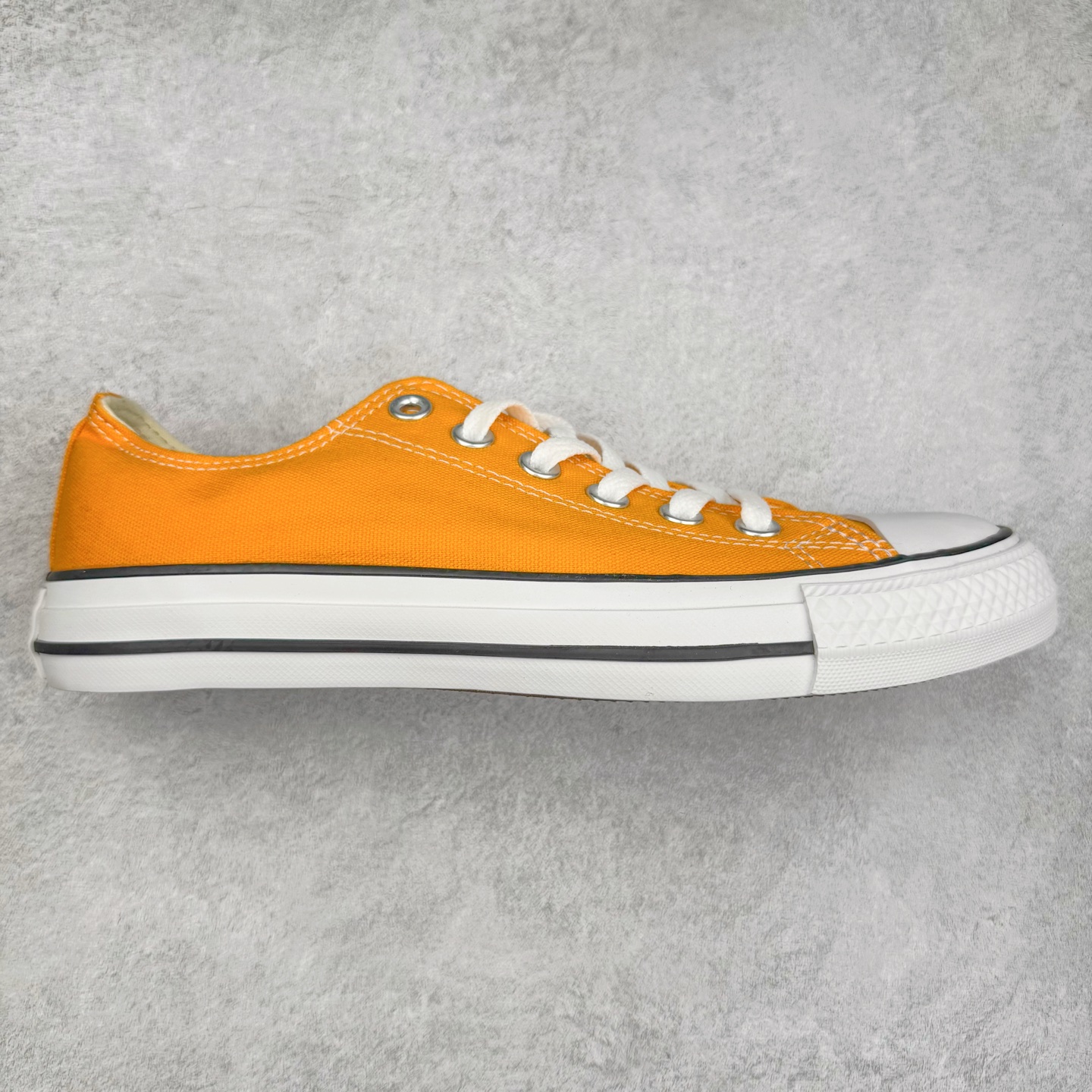 图片[6]-＃盲盒福利 Converse Chuck All Star 1970S 帆布鞋 白菜价亏本清仓套现转新款 机不可失 好好把握 随机一双 只选尺码 商品款式均为上架顶级款式 单品零售价格2×× 保证稳赚不赔 无通货 无烂货 会有轻微瑕疵的情况 友情提醒 买到是亏还是赚 每个人定义不同福袋闷包理论上和赌博心理相同玩的就是惊喜 玩的就是心跳活动商品无严重质量问题不退换‼️尺码：35 36 36.5 37 38 38.5 39 40 40.5 41 42 42.5 43 44 44.5 45-选品中心