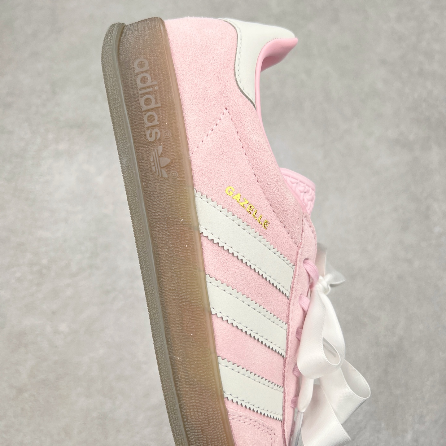 图片[6]-AD Gazelle Indoor Trainers 羚羊内训系列低帮复古百搭休闲运动德训风板鞋 JI2716 90年代经典的复刻版！自60年代以足球训练鞋面世以来,Gazelle就以其经典设计席卷全球。1991年版本的复刻,再造经典Gazelle。采用皮革打造,搭配浊色细节,让这款经典更加简约。尺码：36 36⅔ 37⅓ 38 38⅔ 39⅓ 40 40⅔ 41⅓ 42 42⅔ 43⅓ 44⅓ 44⅔ 45-选品中心