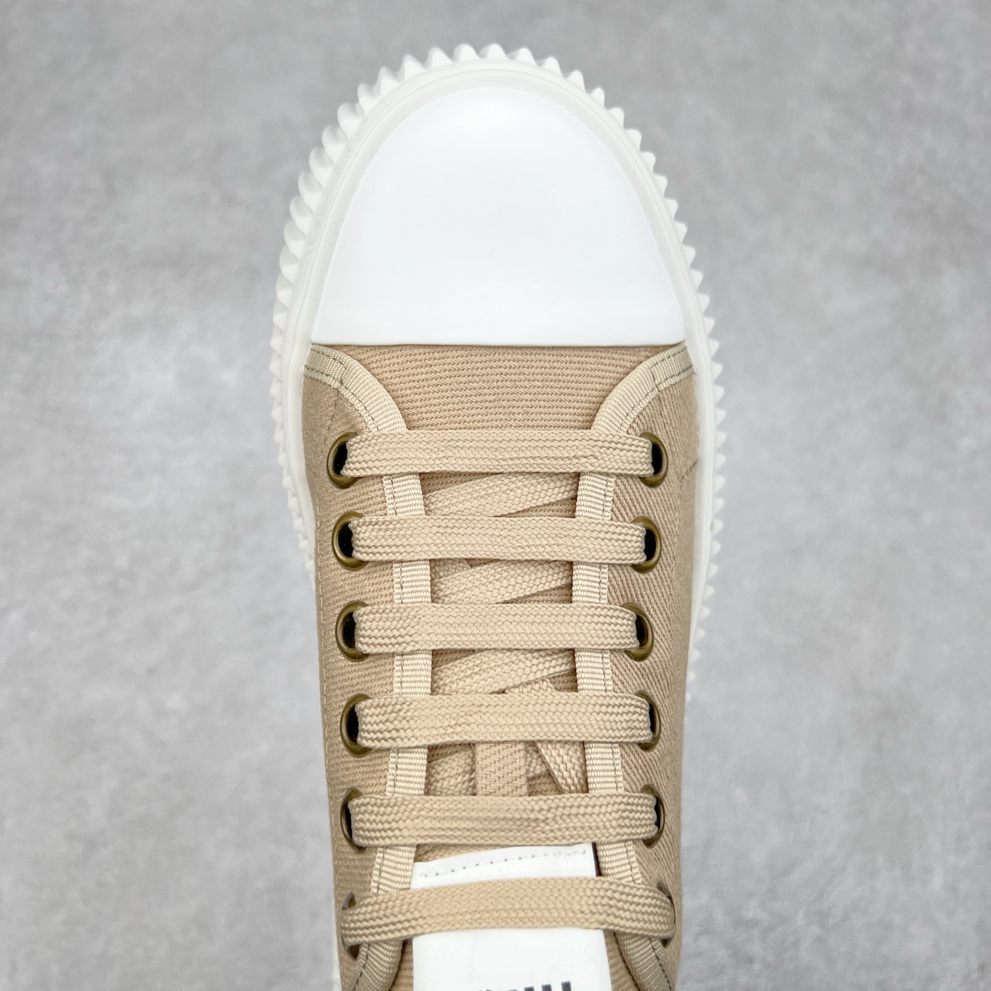 图片[4]-MIU MIU缪缪 牛仔布 低帮 舒适系带 低帮 时尚板鞋 女款 尺码：35 36 37 38 39-选品中心