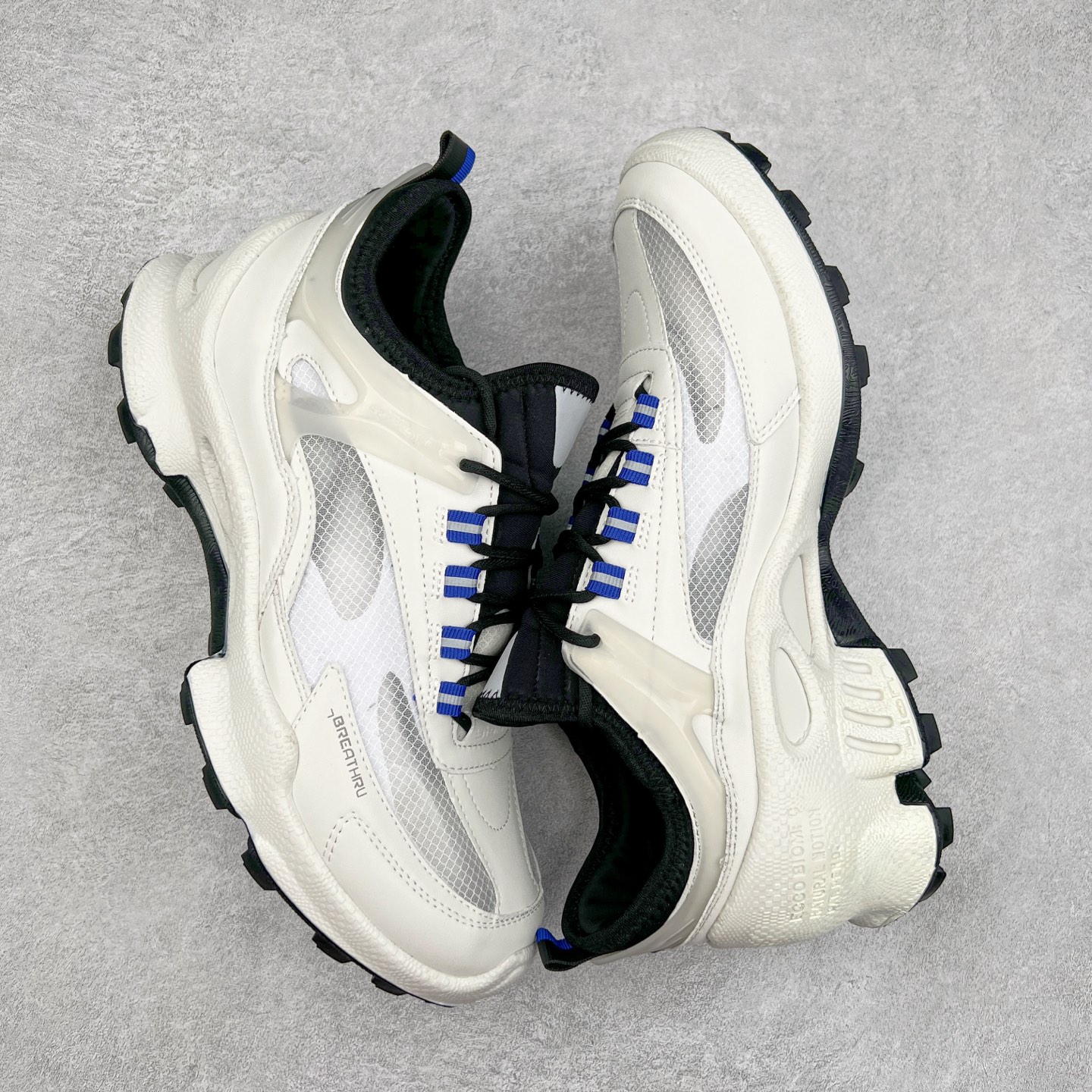 图片[3]-ECCO爱步男士15周年 运动休闲鞋 轻便缓震跑步鞋 健步BIOMC 市面最高版本 甄选优质皮面搭配纺织衬里，脚感柔软舒适，透气不闷脚 鞋舌及鞋垫上的周年LOGO设计 纪念属于BIOM的15载生机之旅 自然律动科技，符合人体工学鞋楦，贴近足部天然形态 直接注塑工艺连接鞋面与鞋底，一体成型，合脚稳固 橡胶外底适应多种形态，抓地耐磨，稳定支撑 都市探索 步履悠然 尺码：39 40 41 42 43 44 （正常码）-选品中心