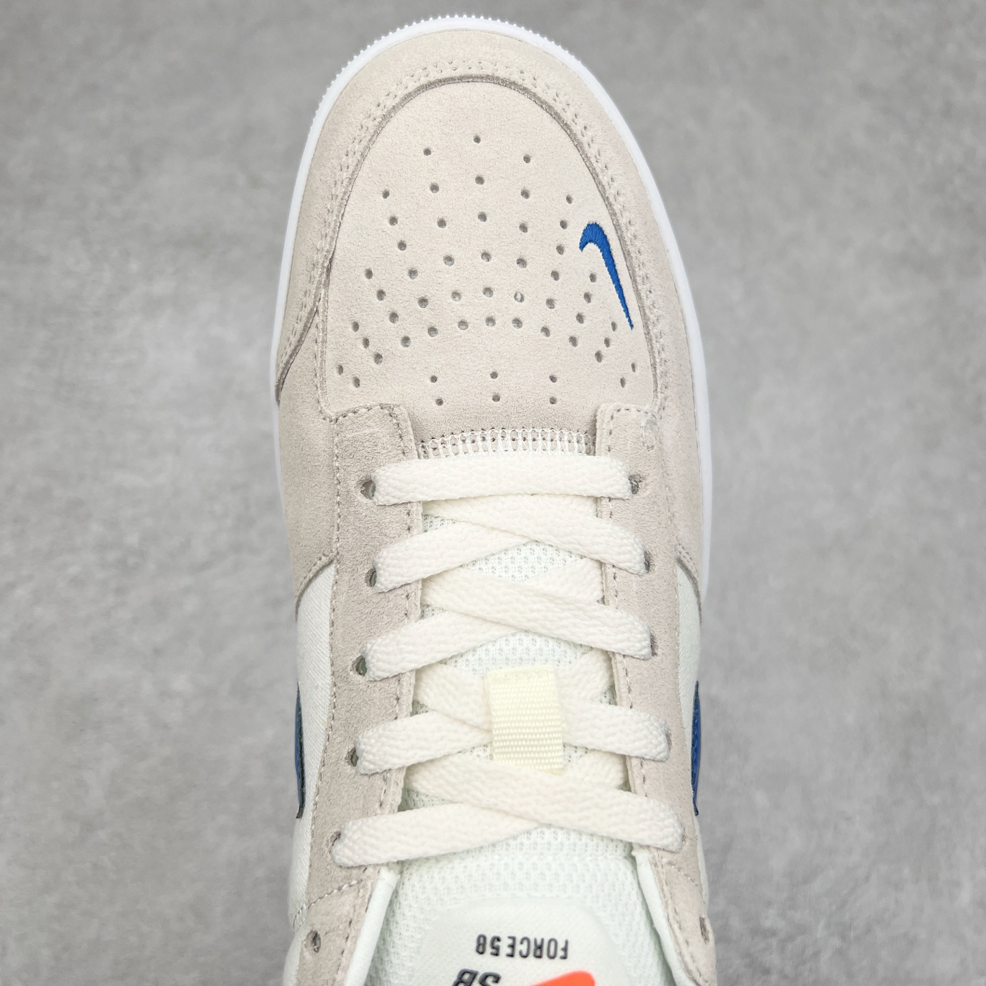 图片[4]-NK SB Force 58 空军58系列低帮休闲运动滑板板鞋 CZ2959-007 鞋面由帆布和麂皮拼接 层次感丰富 搭配硫化外底 耐磨耐穿 鞋舌及中底后跟处饰有SB Logo 表明鞋款身份 采用包边设计 经久耐穿 硫化结构则有效提升灵活性 穿上这款全新推出的创意力作 助你耀动街头 尺码：36 36.5 37.5 38 38.5 39 40 40.5 41 42 42.5 43 44 45-选品中心