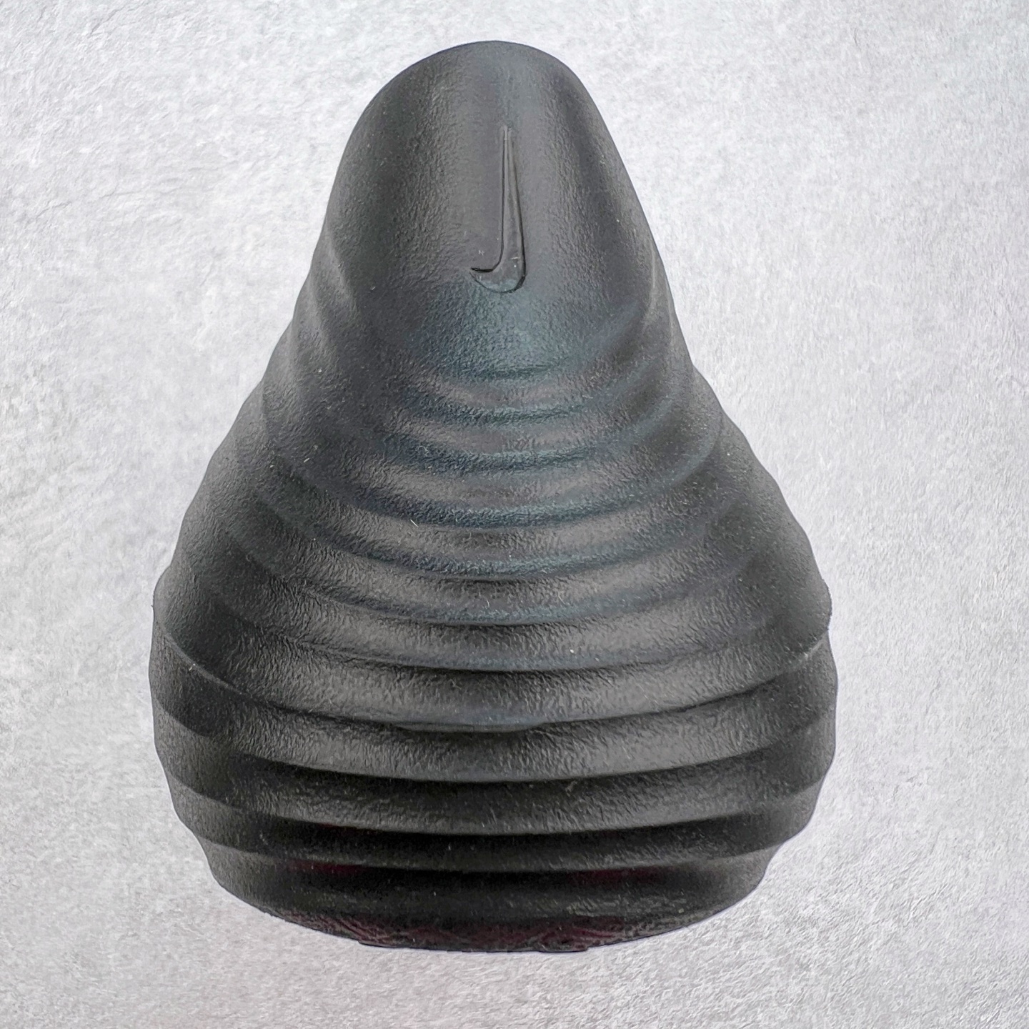 图片[8]-NK ReactX Rejuven8 简约舒适百搭洞洞鞋 从名字就能看出，这款鞋搭载了React X缓震科技，保证了舒适的脚感和轻盈的穿着体验。设计上，这双鞋采用了近几年非常流行的洞洞鞋风格，但特别之处在于加入了波浪纹路细节，让整个鞋型看起来更有立体感，视觉上也增添了几分现代感。尺码：36 36.5 37.5 38 38.5 39 40 40.5 41 42 42.5 43 44 44.5 45-选品中心