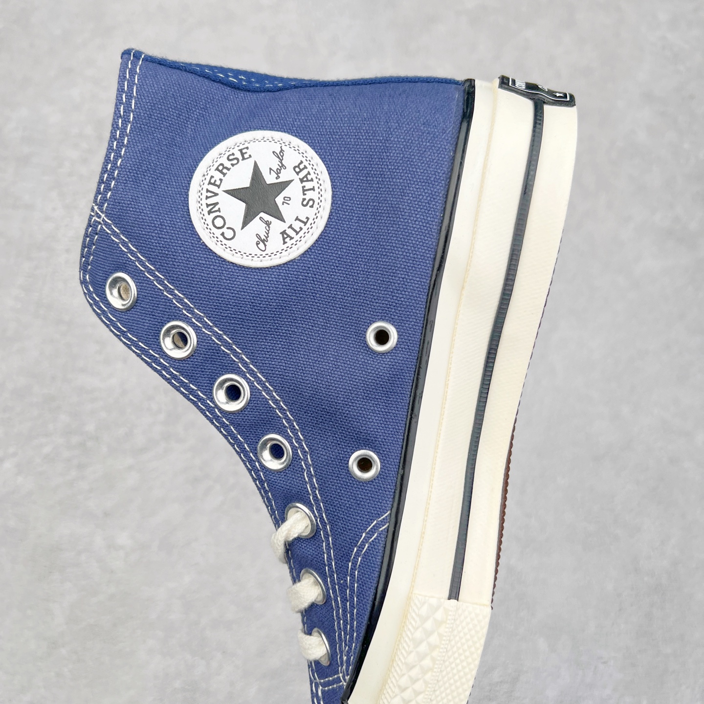 图片[7]-＃两双盲盒福利 Converse Chuck All Star 1970S 帆布鞋 白菜价亏本清仓套现转新款 机不可失 好好把握 随机两双 只选尺码 商品款式均为上架顶级款式 单品零售价格2×× 保证稳赚不赔 无通货 无烂货 会有轻微瑕疵的情况 友情提醒 买到是亏还是赚 每个人定义不同福袋闷包理论上和赌博心理相同玩的就是惊喜 玩的就是心跳活动商品无严重质量问题不退换‼️尺码：35 36 36.5 37 38 38.5 39 40 40.5 41 42 42.5 43 44 44.5 45-选品中心