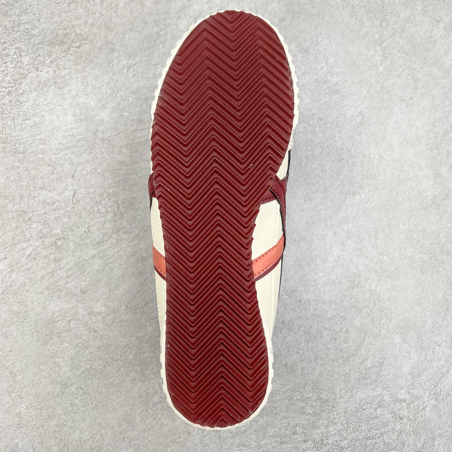 图片[9]-Onitsuka Tiger Machuation Sabot 鬼冢虎合成革半拖舒适减震防滑低帮生活休闲板鞋 尺码：36 37 37.5 38 39 39.5 40 40.5 41.5 42 42.5 43.5 44 45-选品中心