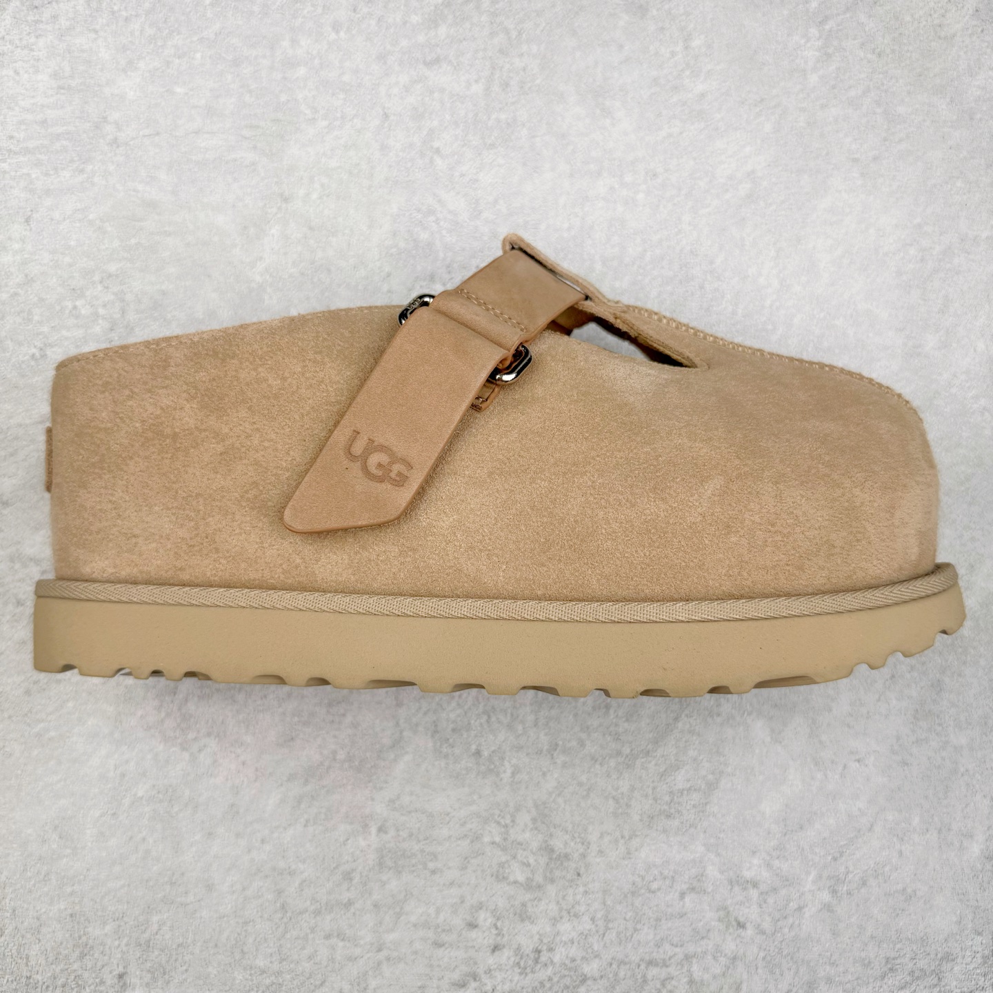 ＃SP原厂 UGG 金星 绒面革轻盈低帮生活休闲鞋凉鞋 全鞋采用ZP同厂 隆丰A级澳洲进口羊皮毛一体 品牌代工厂生产线 完全遵循ZP工艺流程 代工厂原厂版师 秉承无原鞋不开发选择 注重每一处细节 市面最正版型 TREADLITE\\\