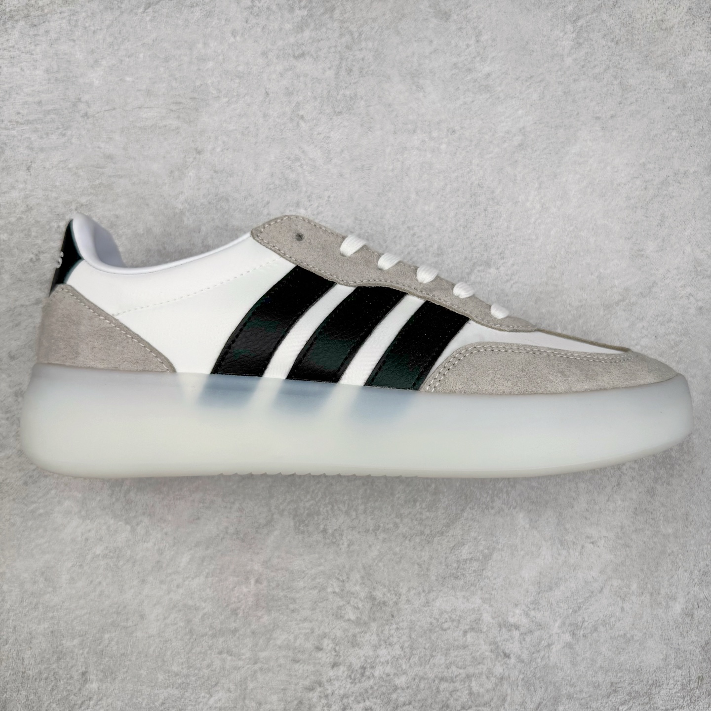 AD Barreda Decode 阿迪舒适减震低帮休闲板鞋 货号：JI2315 尺码：36 36.5 37.5 38 38.5 39 40 40.5 41 42 42.5 43 44 44.5 45-选品中心