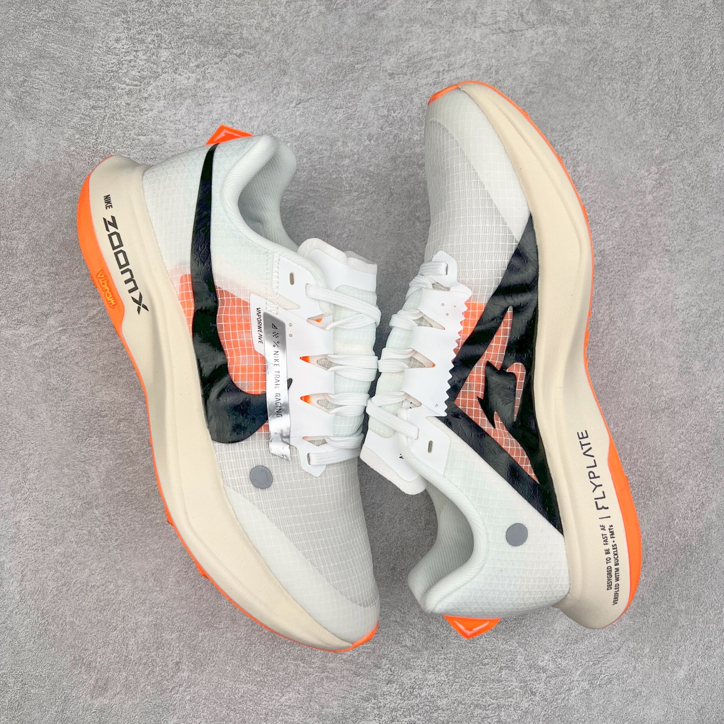 图片[3]-NK Zoom X ULTRAFLY TRAIL Next Nature 越野跑步鞋 登月兼顾迅疾外观和稳固脚感 后跟覆面和中足动态支撑巧妙融合 缔造稳定顺畅的迈步体验 尺码：36 36.5 37.5 38 38.5 39 40 40.5 41 42 42.5 43 44 44.5 45-选品中心