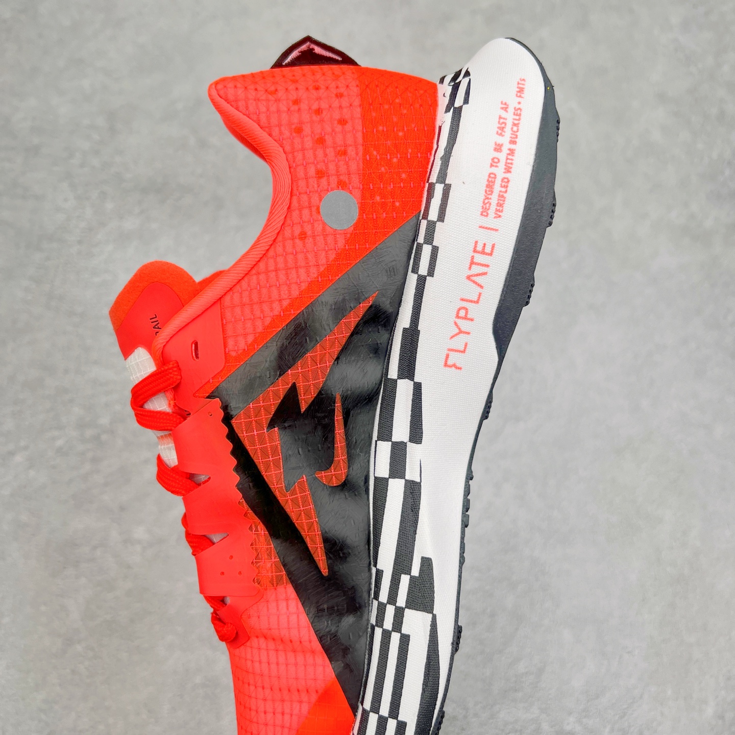 图片[7]-NK Zoom X ULTRAFLY TRAIL Next Nature 越野跑步鞋 登月兼顾迅疾外观和稳固脚感 后跟覆面和中足动态支撑巧妙融合 缔造稳定顺畅的迈步体验 尺码：36 36.5 37.5 38 38.5 39 40 40.5 41 42 42.5 43 44 44.5 45-选品中心