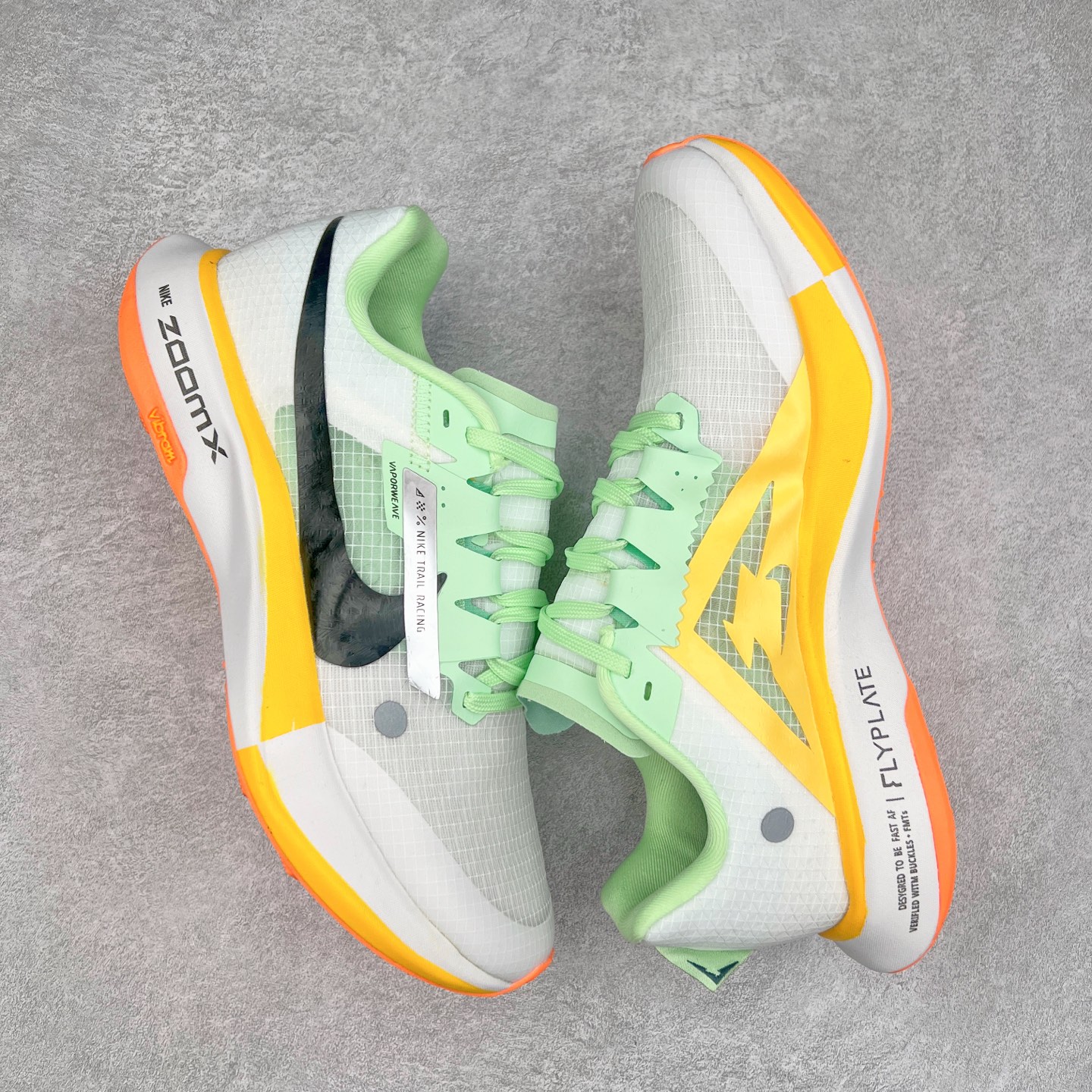 图片[3]-NK Zoom X ULTRAFLY TRAIL Next Nature 越野跑步鞋 登月兼顾迅疾外观和稳固脚感 后跟覆面和中足动态支撑巧妙融合 缔造稳定顺畅的迈步体验 尺码：36 36.5 37.5 38 38.5 39 40 40.5 41 42 42.5 43 44 44.5 45-选品中心