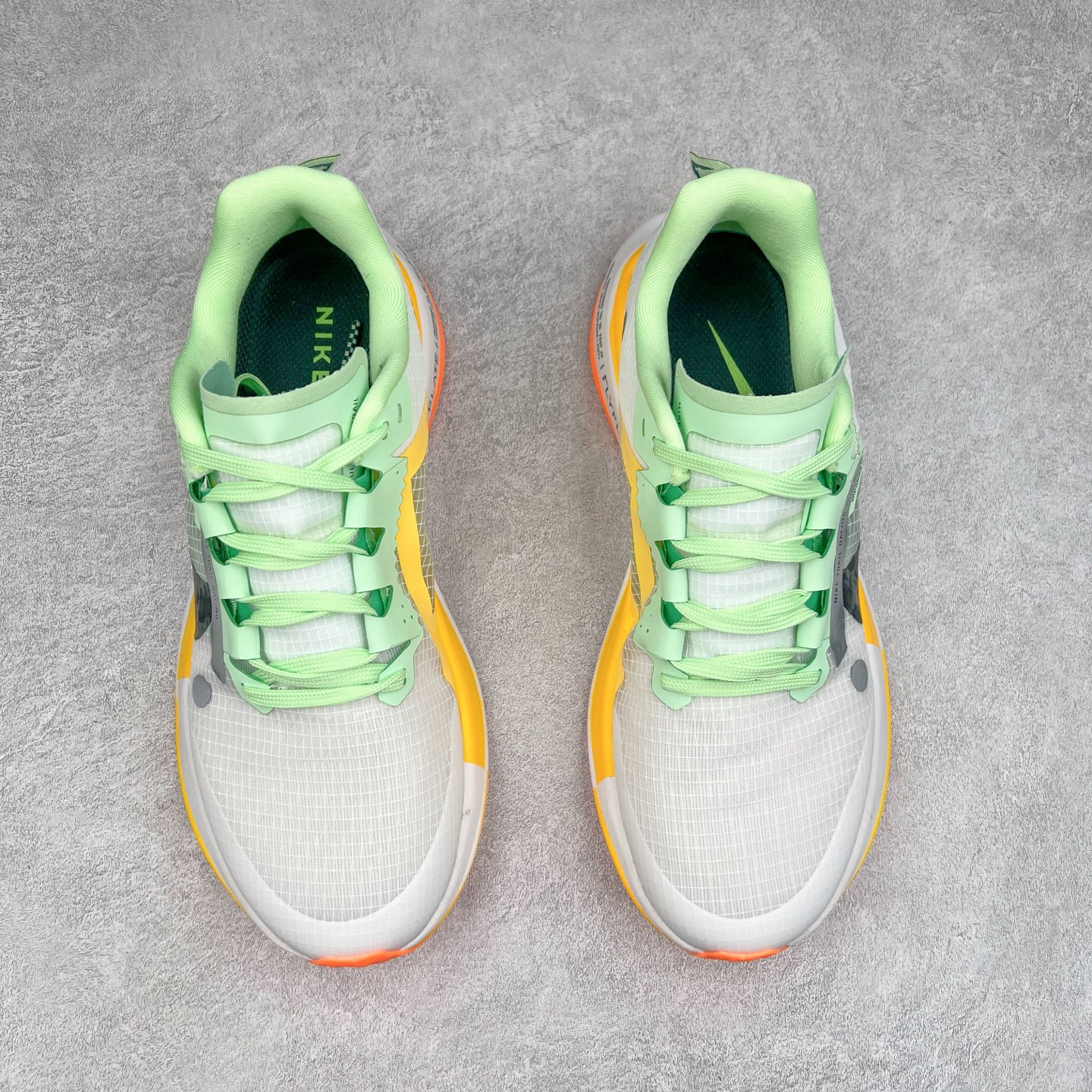 图片[2]-NK Zoom X ULTRAFLY TRAIL Next Nature 越野跑步鞋 登月兼顾迅疾外观和稳固脚感 后跟覆面和中足动态支撑巧妙融合 缔造稳定顺畅的迈步体验 尺码：36 36.5 37.5 38 38.5 39 40 40.5 41 42 42.5 43 44 44.5 45-选品中心