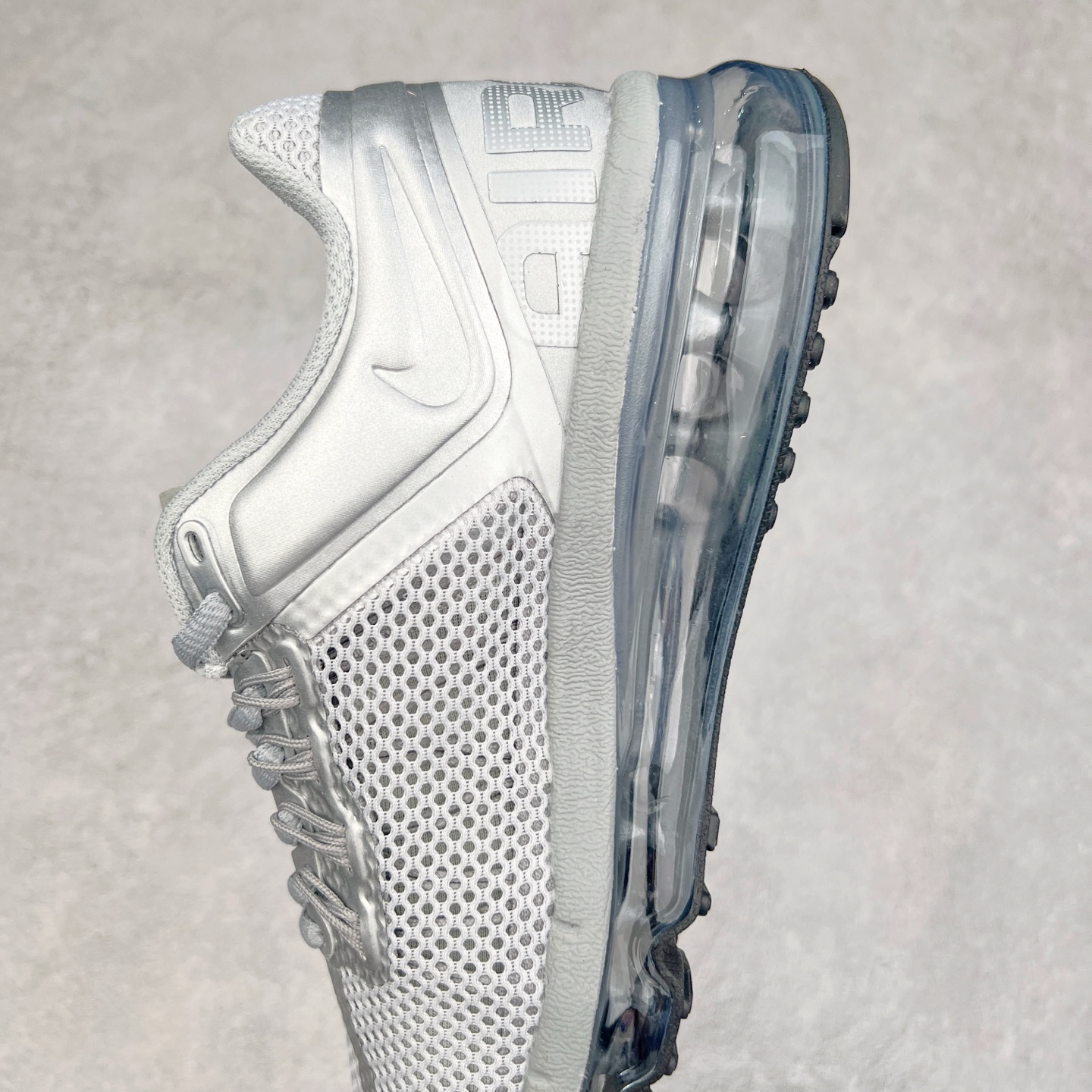 图片[7]-＃纯原 NK Air Max 2013 经典舒适时尚耐磨透气低帮气垫跑步鞋 HQ3025-001 携时尚设计闪亮回归 出众有型 采用网眼布细节和运动风无缝覆面 助你保持清爽感受 塑就焕新造型 经典 Flywire 设计搭配经典全掌型 Max Air 缓震配置 缔造出众舒适感和支撑效果实拍调校N版已经零色差零失真 百分百还原实物色彩所见即所得 不存在货不对板色差等低级问题 选购参考实物拍摄 不混卖不参货 只用心做好货严格选品 承诺混一赔十 尺码：35.5 36 36.5 37.5 38 38.5 39 40 40.5 41 42 42.5 43 44 44.5 45 46 46.5-选品中心