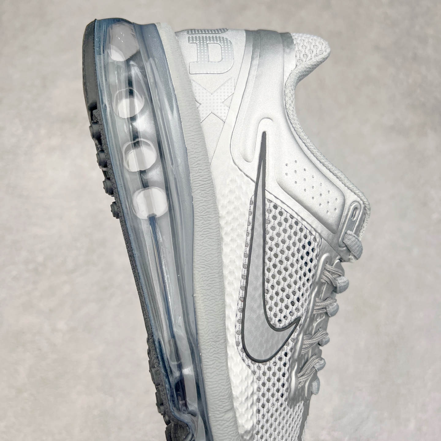 图片[6]-＃纯原 NK Air Max 2013 经典舒适时尚耐磨透气低帮气垫跑步鞋 HQ3025-001 携时尚设计闪亮回归 出众有型 采用网眼布细节和运动风无缝覆面 助你保持清爽感受 塑就焕新造型 经典 Flywire 设计搭配经典全掌型 Max Air 缓震配置 缔造出众舒适感和支撑效果实拍调校N版已经零色差零失真 百分百还原实物色彩所见即所得 不存在货不对板色差等低级问题 选购参考实物拍摄 不混卖不参货 只用心做好货严格选品 承诺混一赔十 尺码：35.5 36 36.5 37.5 38 38.5 39 40 40.5 41 42 42.5 43 44 44.5 45 46 46.5-选品中心