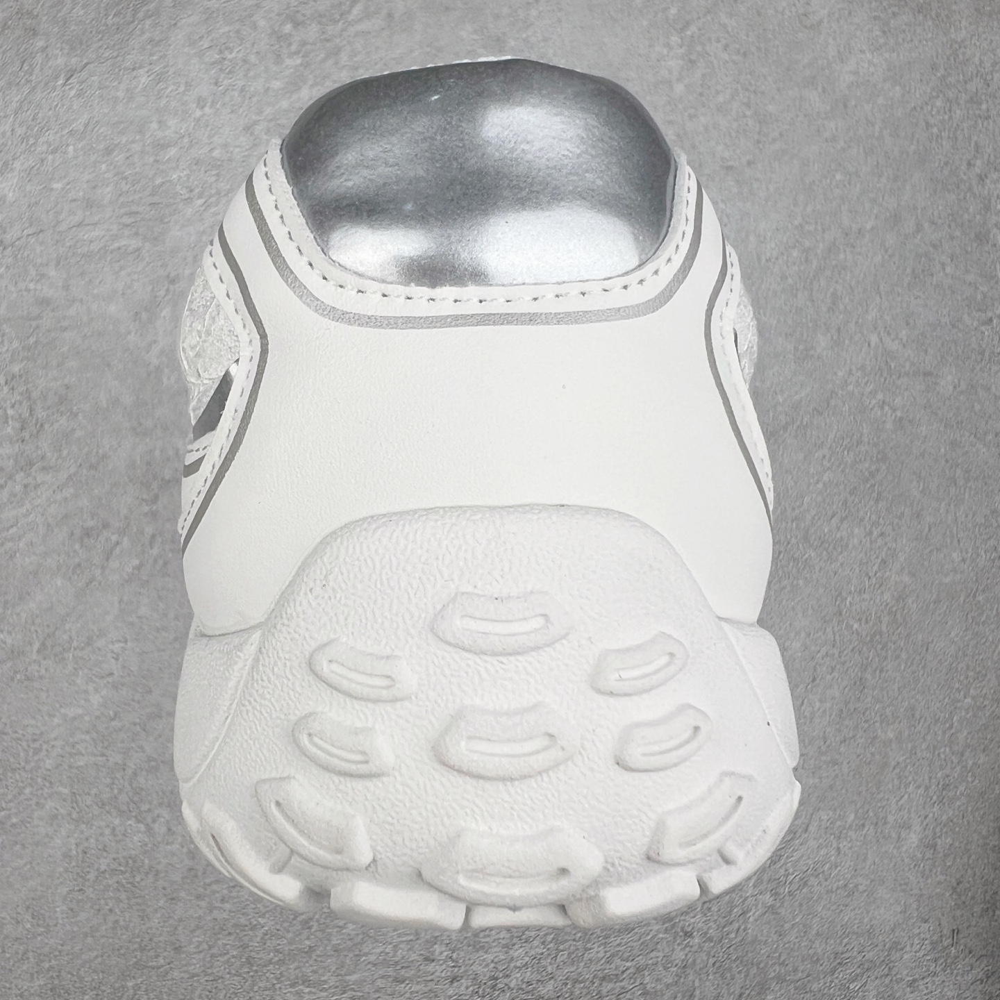 图片[8]-GG-CC Chunky Low休闲时尚运动厚底增高老爹鞋系列 广东大厂出品 完美细节 25ss春季新款厚底增高 大长腿 时髦look轻松定格 不费力展现率性氛围 高档银盒 酷帅机能风不规则设计大底 双鞋带拼色造型设计 轻便舒适百搭 GGcc厚底增高简直就是小个子的快乐! 不管怎么搭都好看~ 尺码：35 36 37 38 39 40-选品中心