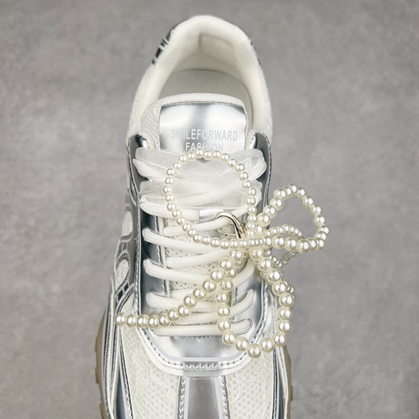 图片[5]-GG-CC Chunky Low休闲时尚运动厚底增高老爹鞋系列 广东大厂出品 完美细节 25ss春季新款厚底增高 大长腿 时髦look轻松定格 不费力展现率性氛围 高档银盒 酷帅机能风不规则设计大底 双鞋带拼色造型设计 轻便舒适百搭 GGcc厚底增高简直就是小个子的快乐! 不管怎么搭都好看~ 尺码：35 36 37 38 39 40-选品中心