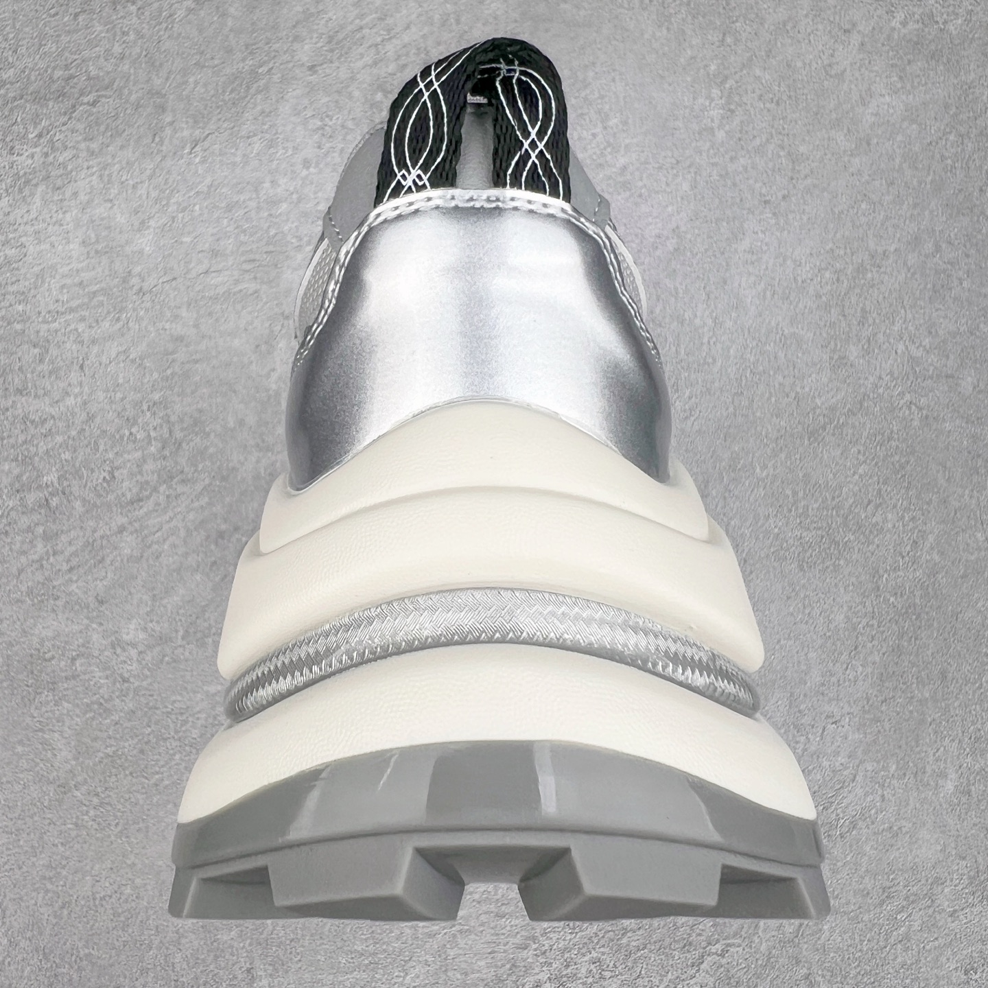 图片[8]-GG-CC Chunky Low 休闲运动老爹鞋 #广东大厂出品 完美细节 25ss早春新款 大长腿 时髦look轻松定格 不费力展现率性氛围 酷帅机能风不规则设计大底 GGcc杏银红色拼色造型设计 轻便舒适百搭 不管怎么搭都敲好看~尺码：35 36 37 38 39 40-选品中心