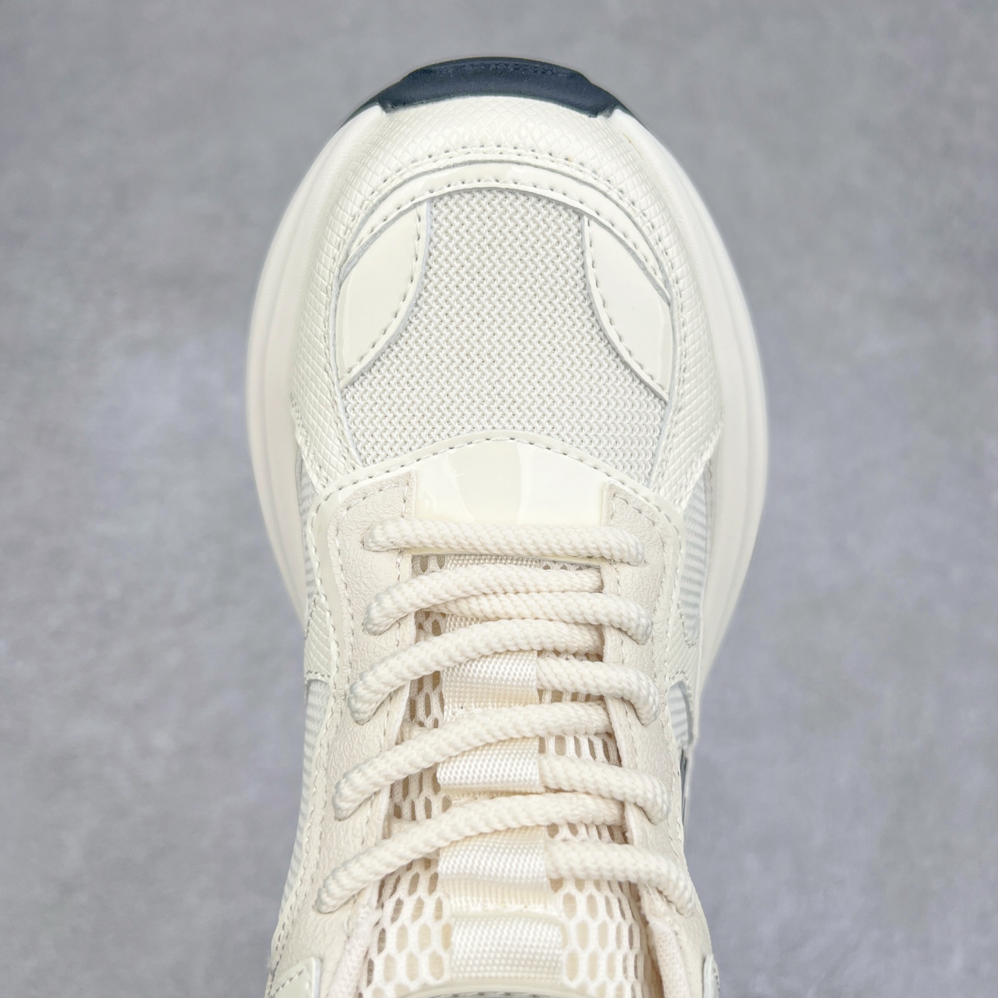 图片[4]-GG-CC Chunky Low 休闲运动老爹鞋 #广东大厂出品 完美细节 25ss早春新款 大长腿 时髦look轻松定格 不费力展现率性氛围 酷帅机能风不规则设计大底 GGcc杏银红色拼色造型设计 轻便舒适百搭 不管怎么搭都敲好看~尺码：35 36 37 38 39 40-选品中心