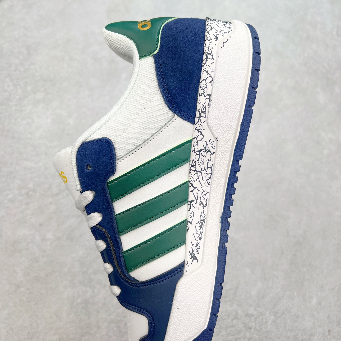 图片[7]-AD Neo Entrap Low 追赶系列轻便休闲运动百搭板鞋 实拍调校N版已经零色差零失真 百分百还原实物色彩所见即所得 不存在货不对板色差等低级问题 选购参考实物拍摄 不混卖不参货 只用心做好货严格选品 承诺混一赔十 尺码：36 36.5 37.5 38 38.5 39 40 40.5 41 42 42.5 43 44 44.5 45-选品中心