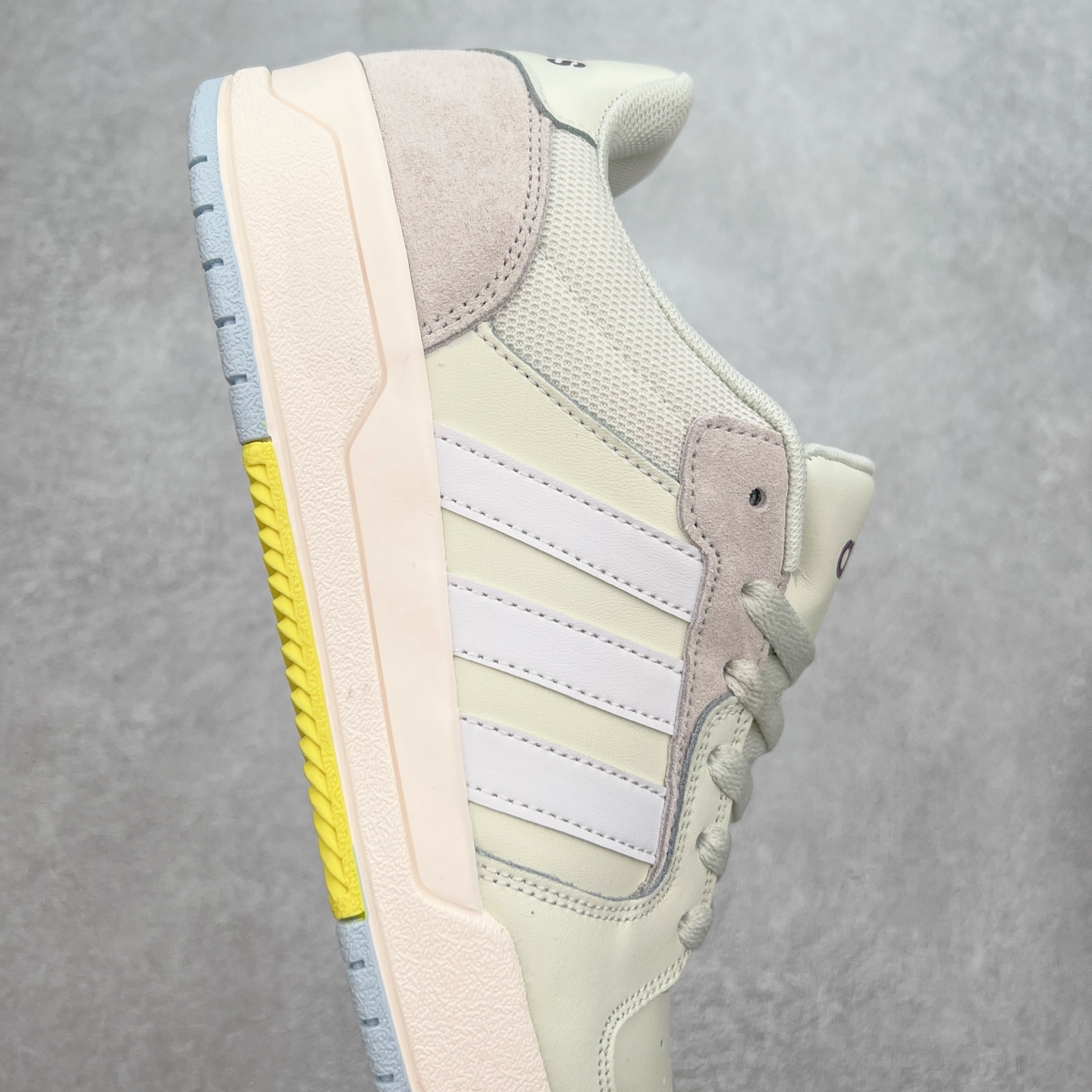 图片[6]-AD Neo Entrap Low 追赶系列轻便休闲运动百搭板鞋 实拍调校N版已经零色差零失真 百分百还原实物色彩所见即所得 不存在货不对板色差等低级问题 选购参考实物拍摄 不混卖不参货 只用心做好货严格选品 承诺混一赔十 尺码：36 36.5 37.5 38 38.5 39 40 40.5 41 42 42.5 43 44 44.5 45-选品中心