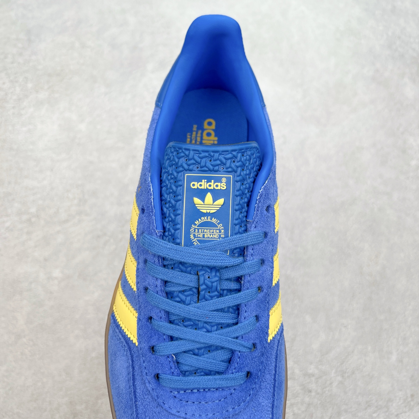 图片[5]-AD Gazelle Indoor Trainers 羚羊内训系列低帮复古百搭休闲运动德训风板鞋 JQ2691 90年代经典的复刻版！自60年代以足球训练鞋面世以来,Gazelle就以其经典设计席卷全球。1991年版本的复刻,再造经典Gazelle。采用皮革打造,搭配浊色细节,让这款经典更加简约。尺码：36 36⅔ 37⅓ 38 38⅔ 39⅓ 40 40⅔ 41⅓ 42 42⅔ 43⅓ 44⅓ 44⅔ 45-选品中心