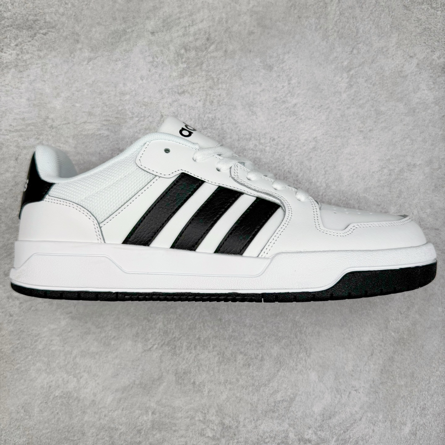 AD Neo Entrap Low 追赶系列轻便休闲运动百搭板鞋 实拍调校N版已经零色差零失真 百分百还原实物色彩所见即所得 不存在货不对板色差等低级问题 选购参考实物拍摄 不混卖不参货 只用心做好货严格选品 承诺混一赔十 尺码:36 36.5 37.5 38 38.5 39 40 40.5 41 42 42.5 43 44 44.5 45-选品中心