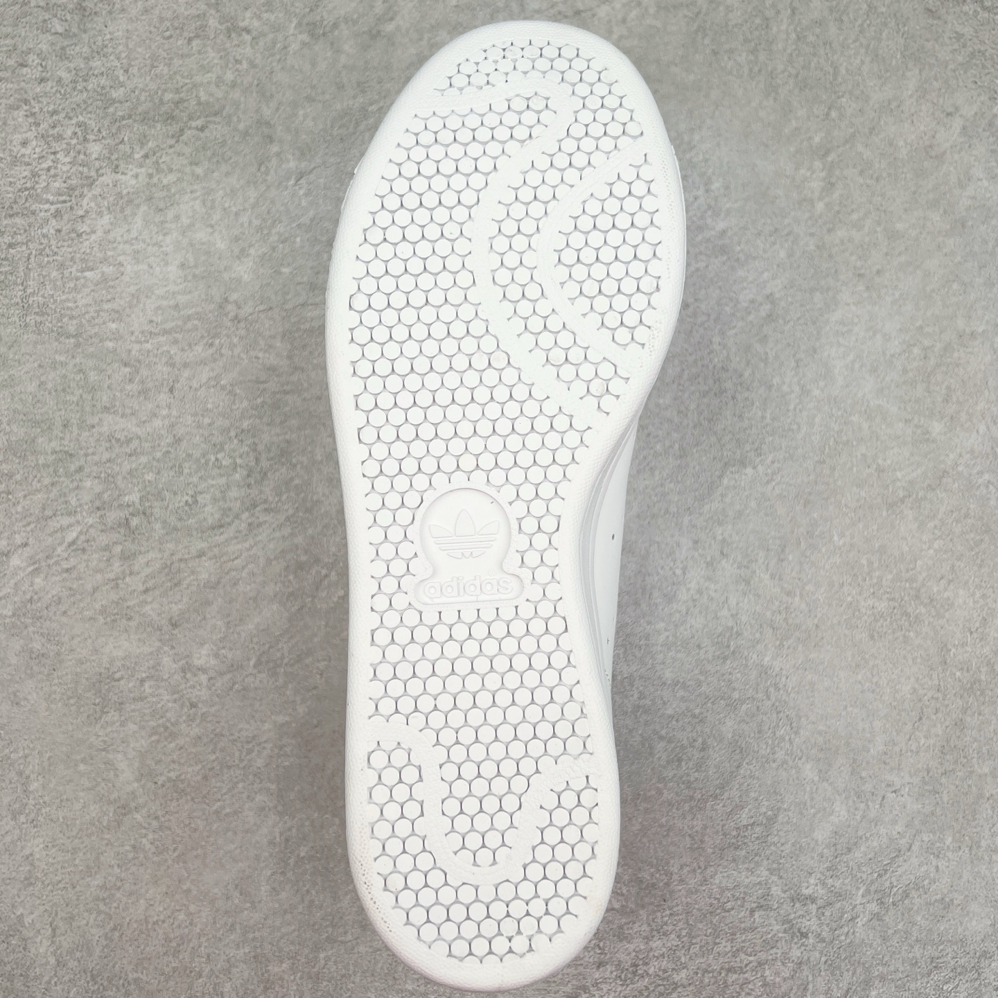 图片[9]-AD Stan Smith 三叶草史密斯 男女中性运动鞋休闲鞋板鞋 M20325 尺码：36 36.5 37 38 38.5 39 40 40.5 41 42 42.5 43 44-选品中心