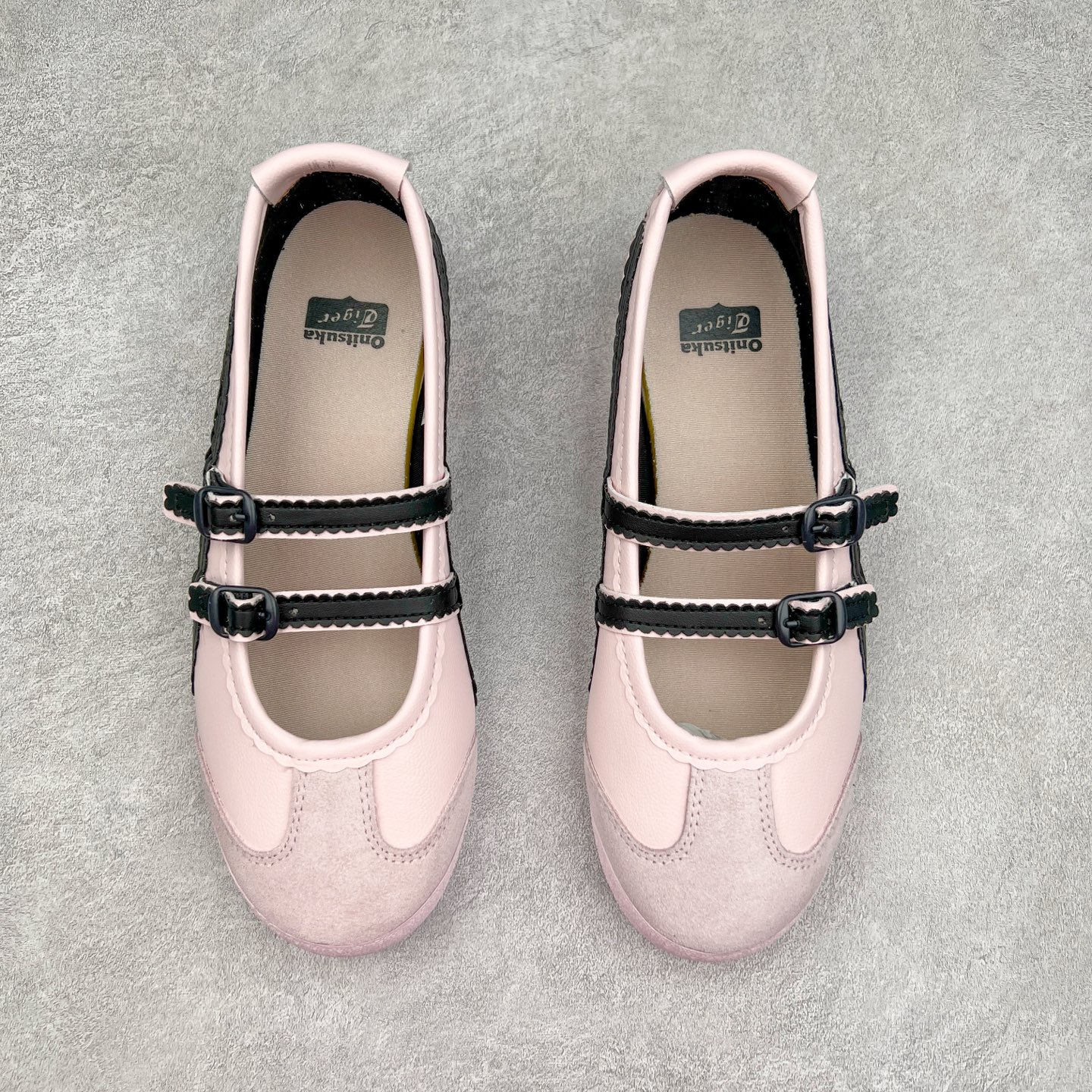 图片[2]-Patou x Onitsuka Tiger 鬼冢虎 MEXICO 66 BALLERINA WHITE/COTTON CANDY 舒适百搭 平跟 玛丽珍鞋 女款 白粉色 实拍调校N版已经零色差零失真 百分百还原实物色彩所见即所得 不存在货不对板色差等低级问题 选购参考实物拍摄 不混卖不参货 只用心做好货严格选品 承诺混一赔十 尺码：36 36.5 37.5 38 38.5 39 40 40.5 41 42 42.5 43 44 44.5 45-选品中心