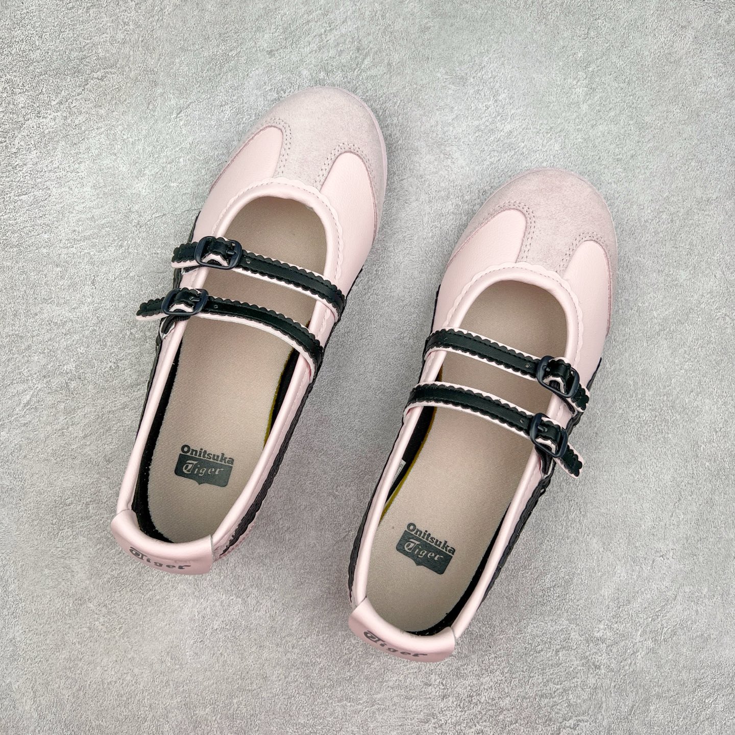 图片[3]-Patou x Onitsuka Tiger 鬼冢虎 MEXICO 66 BALLERINA WHITE/COTTON CANDY 舒适百搭 平跟 玛丽珍鞋 女款 白粉色 实拍调校N版已经零色差零失真 百分百还原实物色彩所见即所得 不存在货不对板色差等低级问题 选购参考实物拍摄 不混卖不参货 只用心做好货严格选品 承诺混一赔十 尺码：36 36.5 37.5 38 38.5 39 40 40.5 41 42 42.5 43 44 44.5 45-选品中心