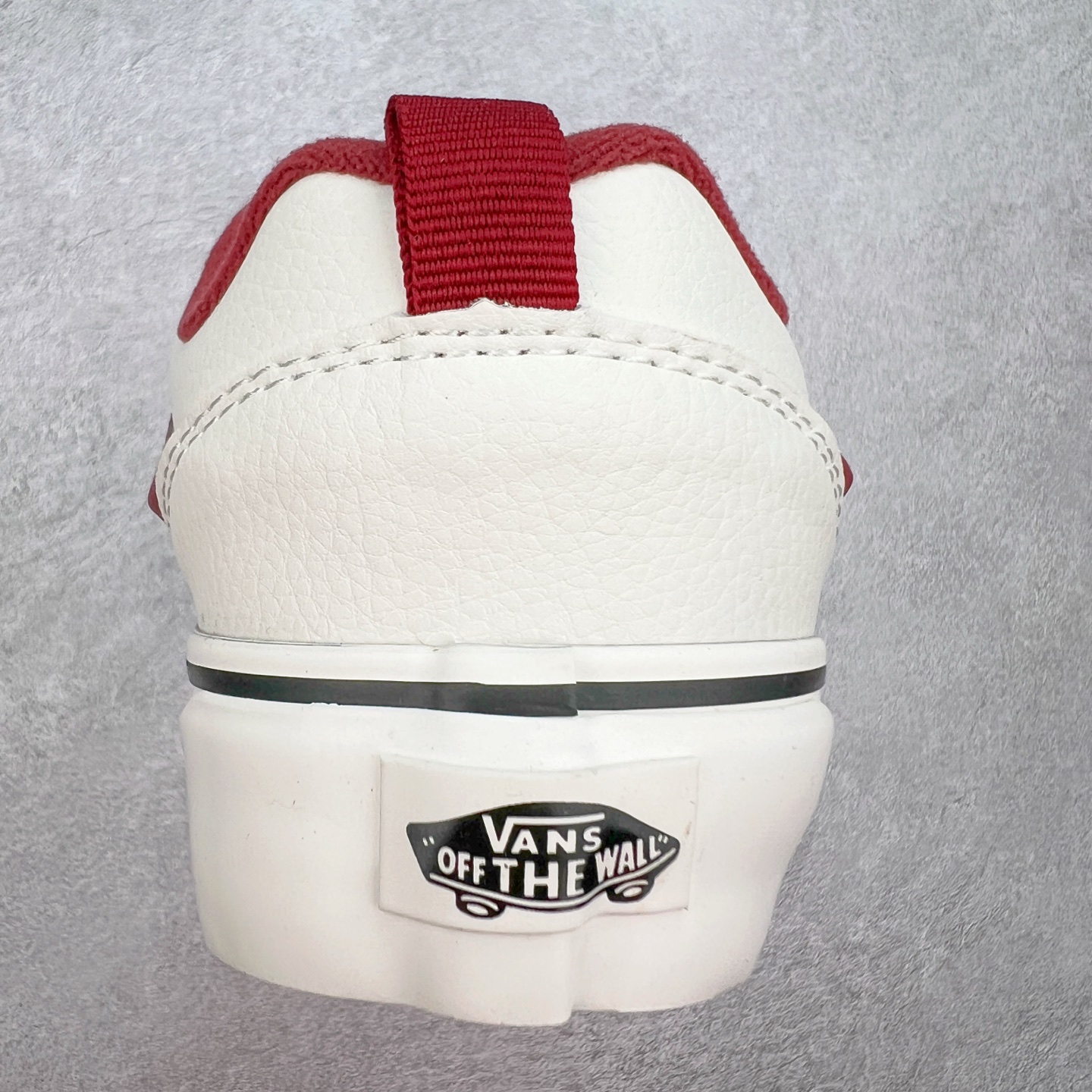 图片[8]-Vans Knu Skool 白红 官方新款 复古休闲胖胖面包鞋 肥胖版大LOGO原版全皮猪八面料 尺码：35 36 36.5 37 38 38.5 39 40 40.5 41 42 42.5 43 44 45 工艺：硫化1：1（重量1：1、真标、原钢印、材质标、鞋型标、合格证）-选品中心