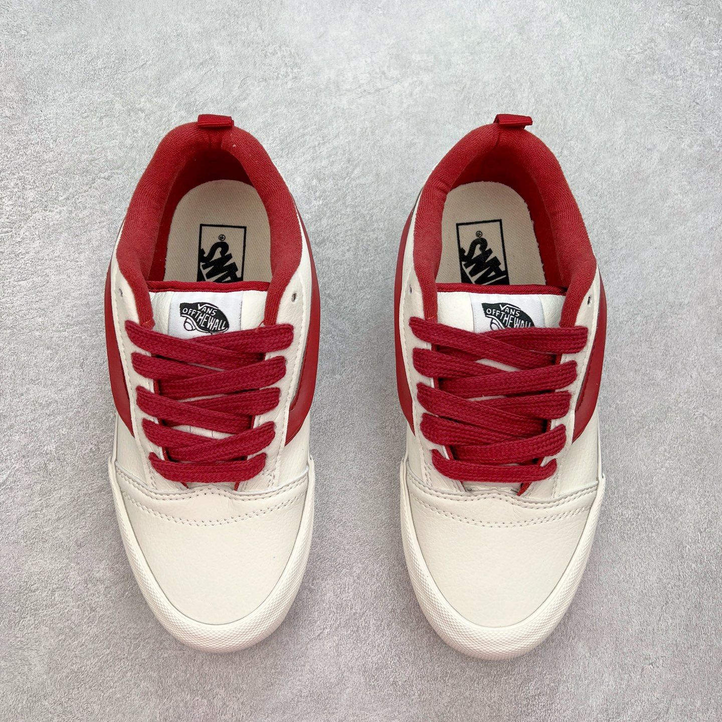 图片[2]-Vans Knu Skool 白红 官方新款 复古休闲胖胖面包鞋 肥胖版大LOGO原版全皮猪八面料 尺码：35 36 36.5 37 38 38.5 39 40 40.5 41 42 42.5 43 44 45 工艺：硫化1：1（重量1：1、真标、原钢印、材质标、鞋型标、合格证）-选品中心
