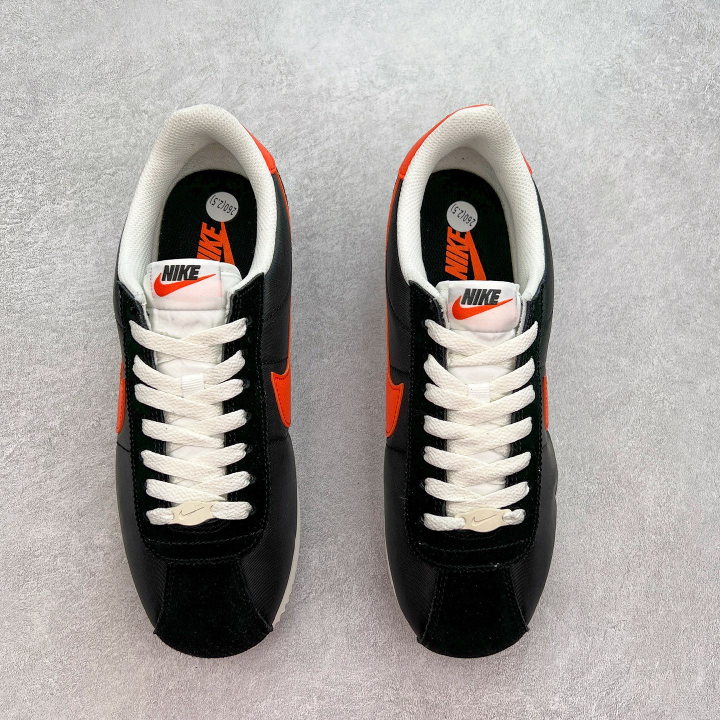 图片[2]-＃JC纯原 NK Classic Cortez Leather 阿甘复古初代皮革慢跑鞋 HF0263-003 实体平台指令订单 全套原纸板楦头开发 原厂数据大底磨具 一比一鞋头弧度高度鞋身弧度 细节品控鞋型随意对比 正确烫金高频细节 公司级标准检验QC 区分市面一切版本 完美复刻阿甘复古鞋型 尺码：35.5 36 36.5 37.5 38 38.5 39 40 40.5 41 42 42.5 43 44 45-选品中心