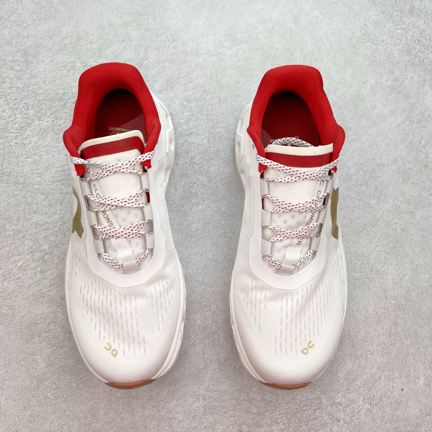 图片[2]-On Cloudsurfer Next 舒适百搭防滑耐磨低帮休闲跑步鞋 昂跑运动品牌 开创于2010年 缓震着陆、强效回弹、轻柔质感的设计构思始终是ON研制关键 与此同时基于“为全球提供革新性的跑步感受”信念 陆续推出了多款跑鞋及其以专业运动人体跑步工程学为设计关键的功能性跑步服饰设备 让跑者不费力气地畅快畅跑 尺码：36 36.5 37.5 38 38.5 39 40 40.5 41 42 42.5 43 44 44.5 45-选品中心