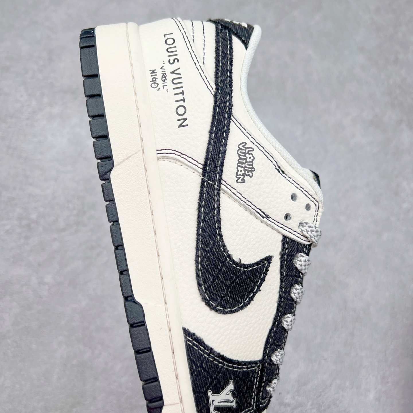 图片[6]-NK Dunk Low 定制配色 ZH2598-270 大厂出品 极力推荐 原装头层材料 独家版型蒸餾加工帶來的是更好的视觉和脚感体验大厂纯原品质出货 清洁度 电绣工艺 皮料切割干净无任何毛边 细节完美 实拍调校N版已经零色差零失真 百分百还原实物色彩所见即所得 不存在货不对板色差等低级问题 选购参考实物拍摄 不混卖不参货 只用心做好货严格选品 承诺混一赔十 尺码：36 36.5 37.5 38 38.5 39 40 40.5 41 42 42.5 43 44 44.5 45-选品中心