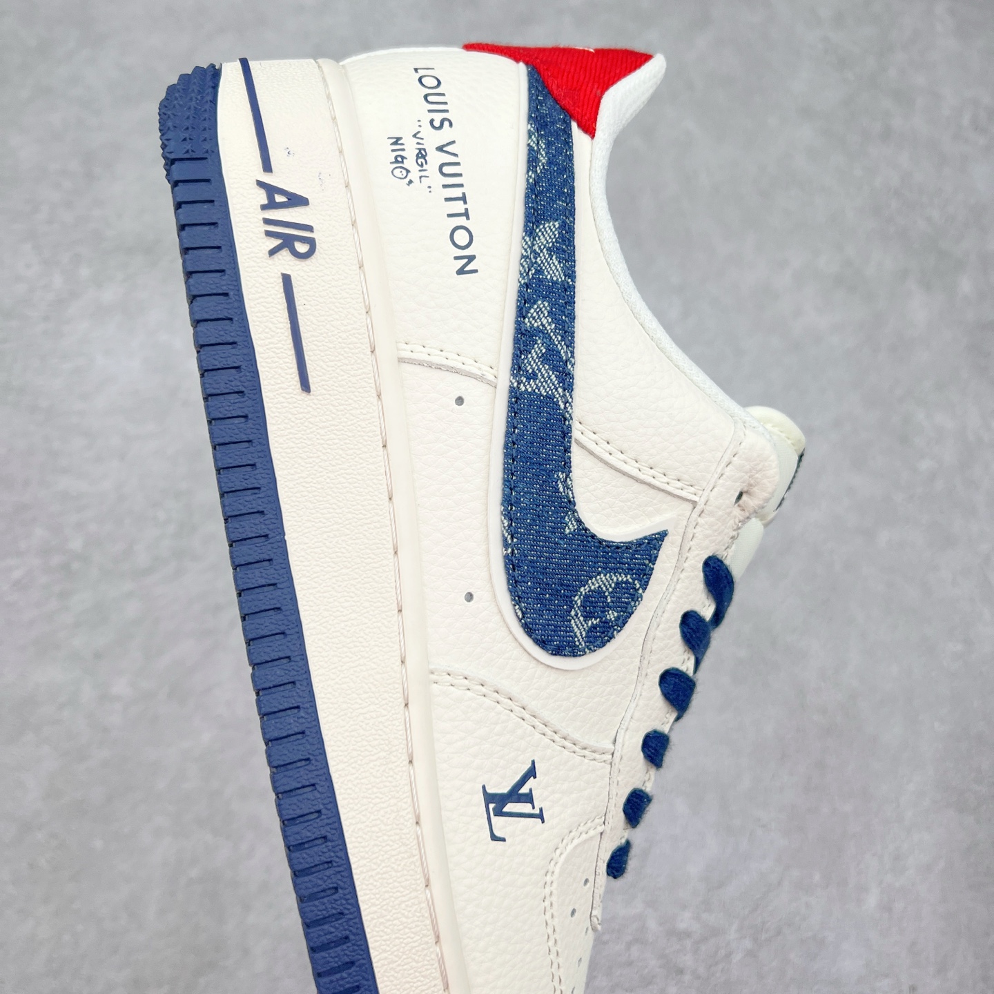 图片[6]-NK Air Force 1´07 Low 空军一号低帮百搭休闲运动板鞋 XX3168-128 柔软、弹性十足的缓震性能和出色的中底设计 横跨复古与现代的外型结合 造就出风靡全球 三十多年的Force 1 直到今天还深受青睐 实拍调校N版已经零色差零失真 百分百还原实物色彩所见即所得 不存在货不对板色差等低级问题 选购参考实物拍摄 不混卖不参货 只用心做好货严格选品 承诺混一赔十 尺码：36 36.5 37.5 38 38.5 39 40 40.5 41 42 42.5 43 44 44.5 45-选品中心