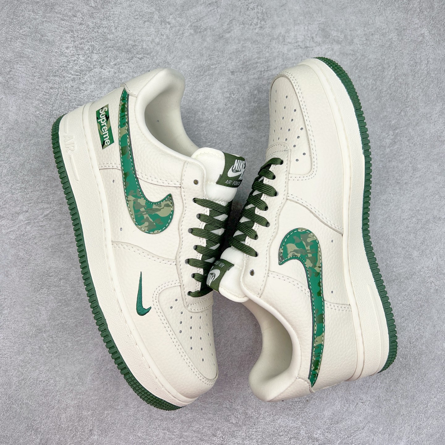 图片[3]-NK Air Force 1´07 Low 空军一号低帮百搭休闲运动板鞋 KK1988-069 柔软、弹性十足的缓震性能和出色的中底设计 横跨复古与现代的外型结合 造就出风靡全球 三十多年的Force 1 直到今天还深受青睐 实拍调校N版已经零色差零失真 百分百还原实物色彩所见即所得 不存在货不对板色差等低级问题 选购参考实物拍摄 不混卖不参货 只用心做好货严格选品 承诺混一赔十 尺码：36 36.5 37.5 38 38.5 39 40 40.5 41 42 42.5 43 44 44.5 45-选品中心