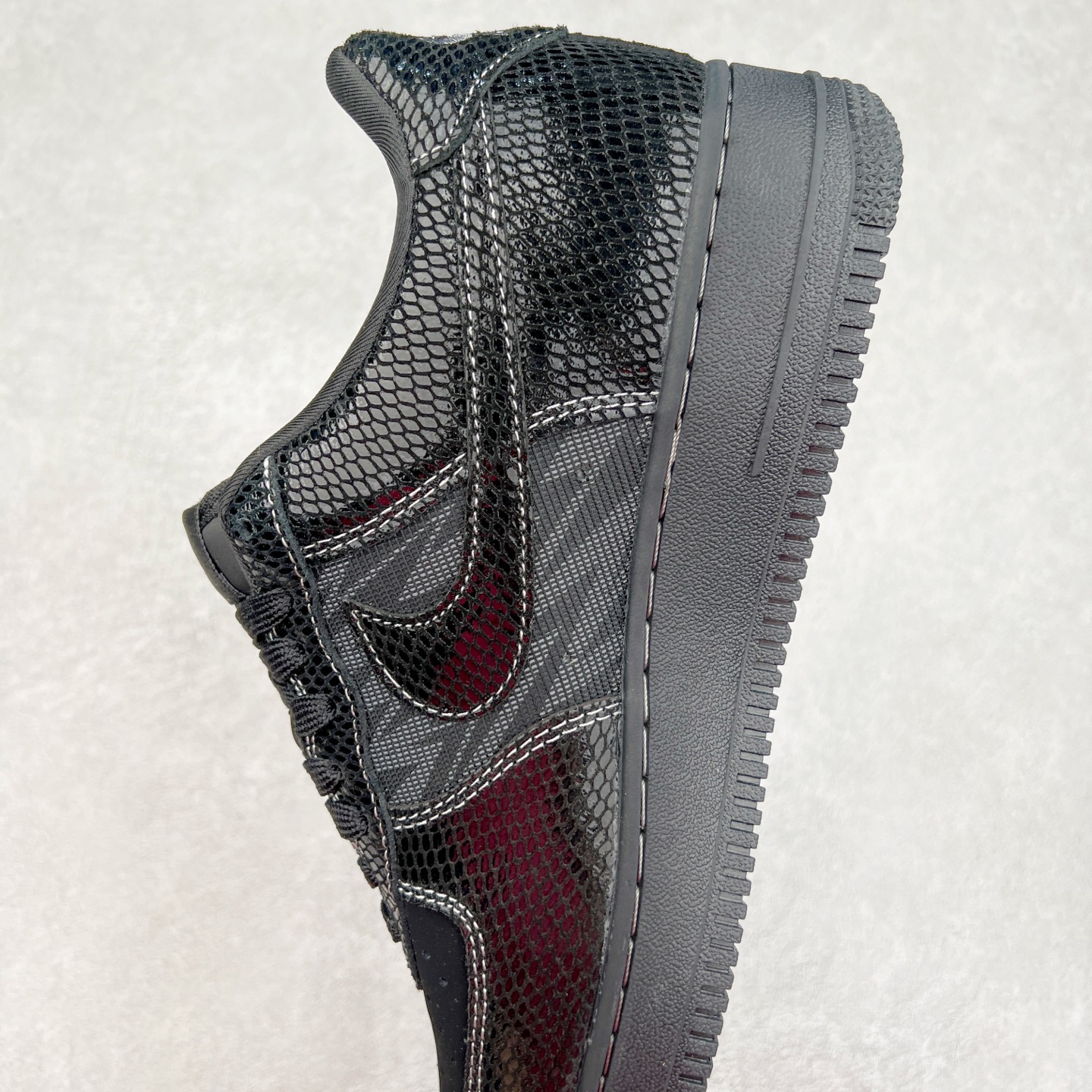 图片[7]-NK Air Force 1´07 Low 空军一号低帮百搭休闲运动板鞋 SC9207-529 柔软、弹性十足的缓震性能和出色的中底设计 横跨复古与现代的外型结合 造就出风靡全球 三十多年的Force 1 直到今天还深受青睐 实拍调校N版已经零色差零失真 百分百还原实物色彩所见即所得 不存在货不对板色差等低级问题 选购参考实物拍摄 不混卖不参货 只用心做好货严格选品 承诺混一赔十 尺码：36 36.5 37.5 38 38.5 39 40 40.5 41 42 42.5 43 44 44.5 45-选品中心