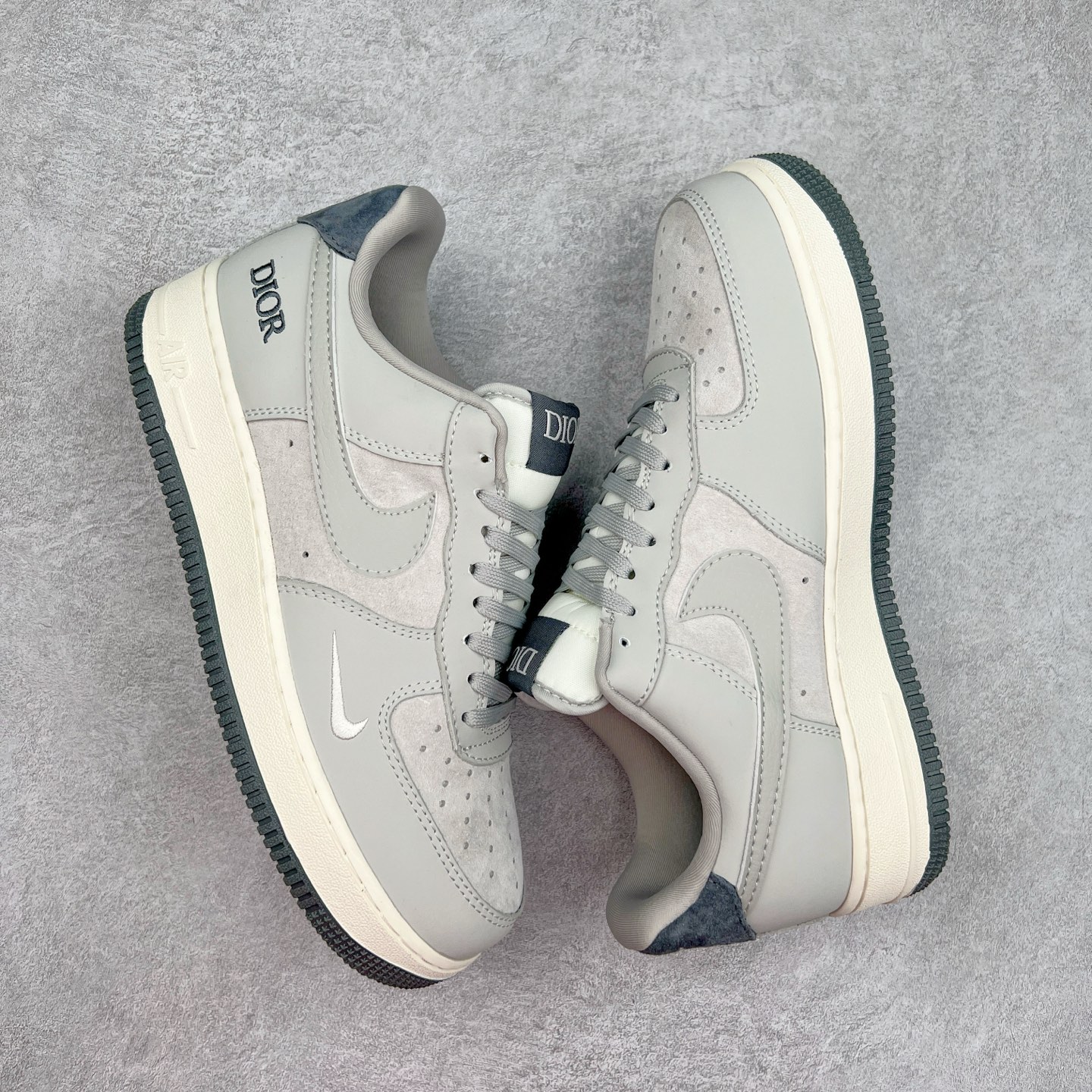 图片[3]-NK Air Force 1´07 Low 空军一号低帮百搭休闲运动板鞋 DF0188-041 柔软、弹性十足的缓震性能和出色的中底设计 横跨复古与现代的外型结合 造就出风靡全球 三十多年的Force 1 直到今天还深受青睐 实拍调校N版已经零色差零失真 百分百还原实物色彩所见即所得 不存在货不对板色差等低级问题 选购参考实物拍摄 不混卖不参货 只用心做好货严格选品 承诺混一赔十 尺码：36 36.5 37.5 38 38.5 39 40 40.5 41 42 42.5 43 44 44.5 45-选品中心