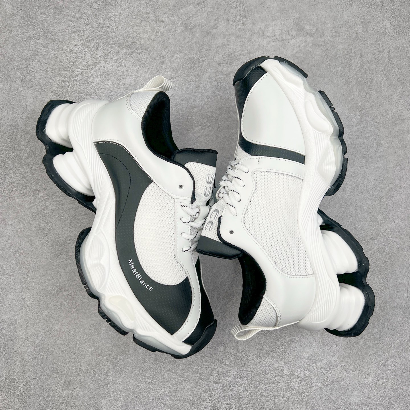 图片[3]-2025赵露思，新晋潮流鞋靴品 GG-CC 5CM厚底增高 星河粒子 月牙底绑带休闲运动老爹鞋 春日踏青舒适度和少女感 GGCC运动休闲鞋界的白月光🌙 白黄紫配色好温柔 三层组合月牙底 柔软有弹性的月牙底和增加舒适度显腿长的5cm增高 长时间走路和站立都不累脚 不管怎么搭配都好看 尺码：35 36 37 38 39 40-选品中心