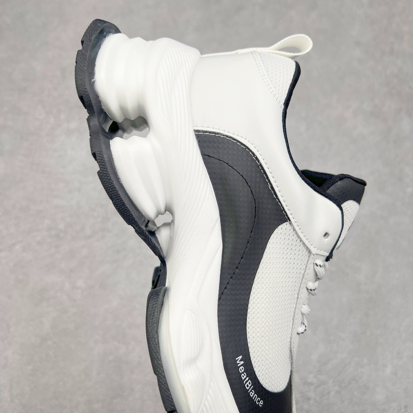 图片[6]-2025赵露思，新晋潮流鞋靴品 GG-CC 5CM厚底增高 星河粒子 月牙底绑带休闲运动老爹鞋 春日踏青舒适度和少女感 GGCC运动休闲鞋界的白月光🌙 白黄紫配色好温柔 三层组合月牙底 柔软有弹性的月牙底和增加舒适度显腿长的5cm增高 长时间走路和站立都不累脚 不管怎么搭配都好看 尺码：35 36 37 38 39 40-选品中心