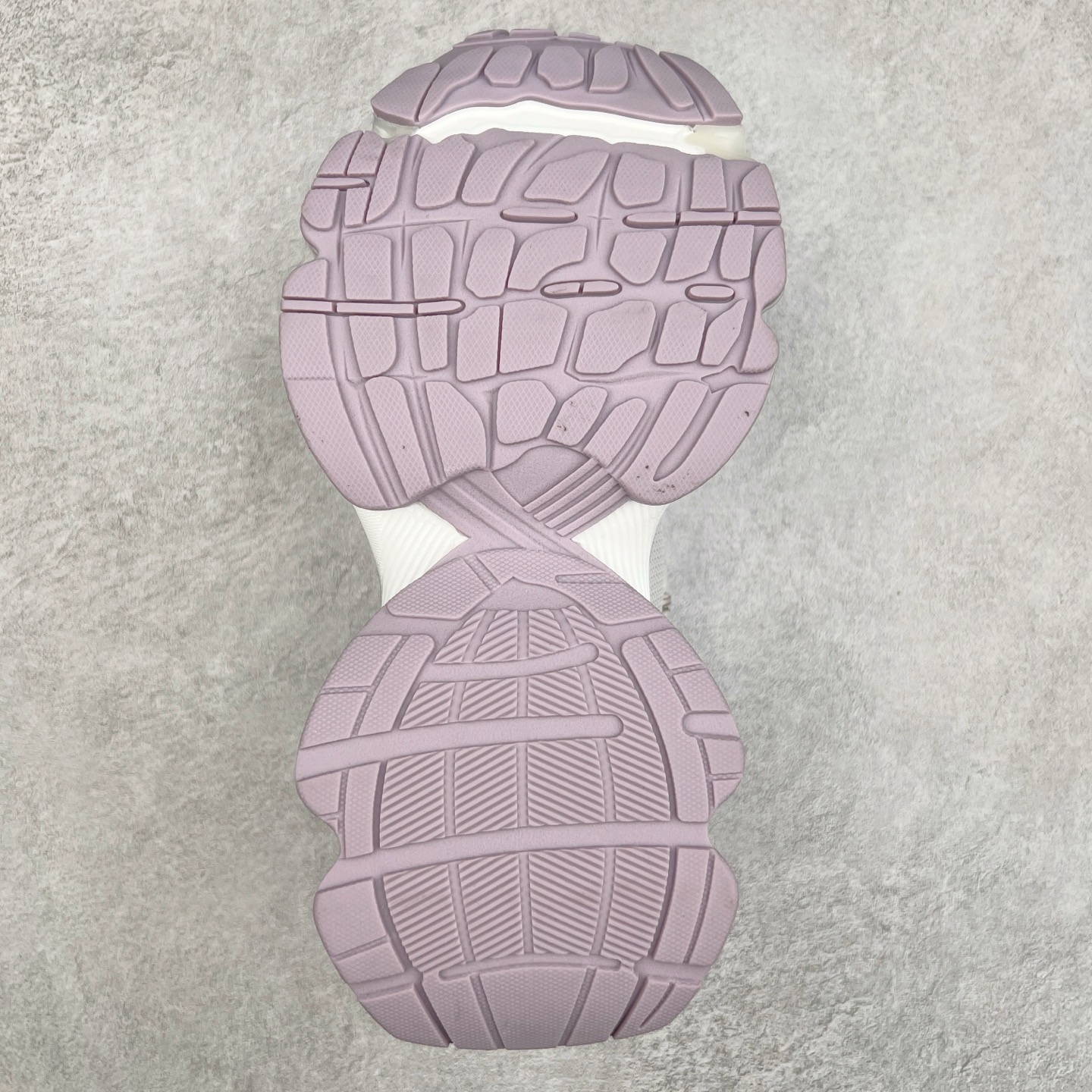 图片[9]-2025赵露思，新晋潮流鞋靴品 GG-CC 5CM厚底增高 星河粒子 月牙底绑带休闲运动老爹鞋 春日踏青舒适度和少女感 GGCC运动休闲鞋界的白月光🌙 白黄紫配色好温柔 三层组合月牙底 柔软有弹性的月牙底和增加舒适度显腿长的5cm增高 长时间走路和站立都不累脚 不管怎么搭配都好看 尺码：35 36 37 38 39 40-选品中心