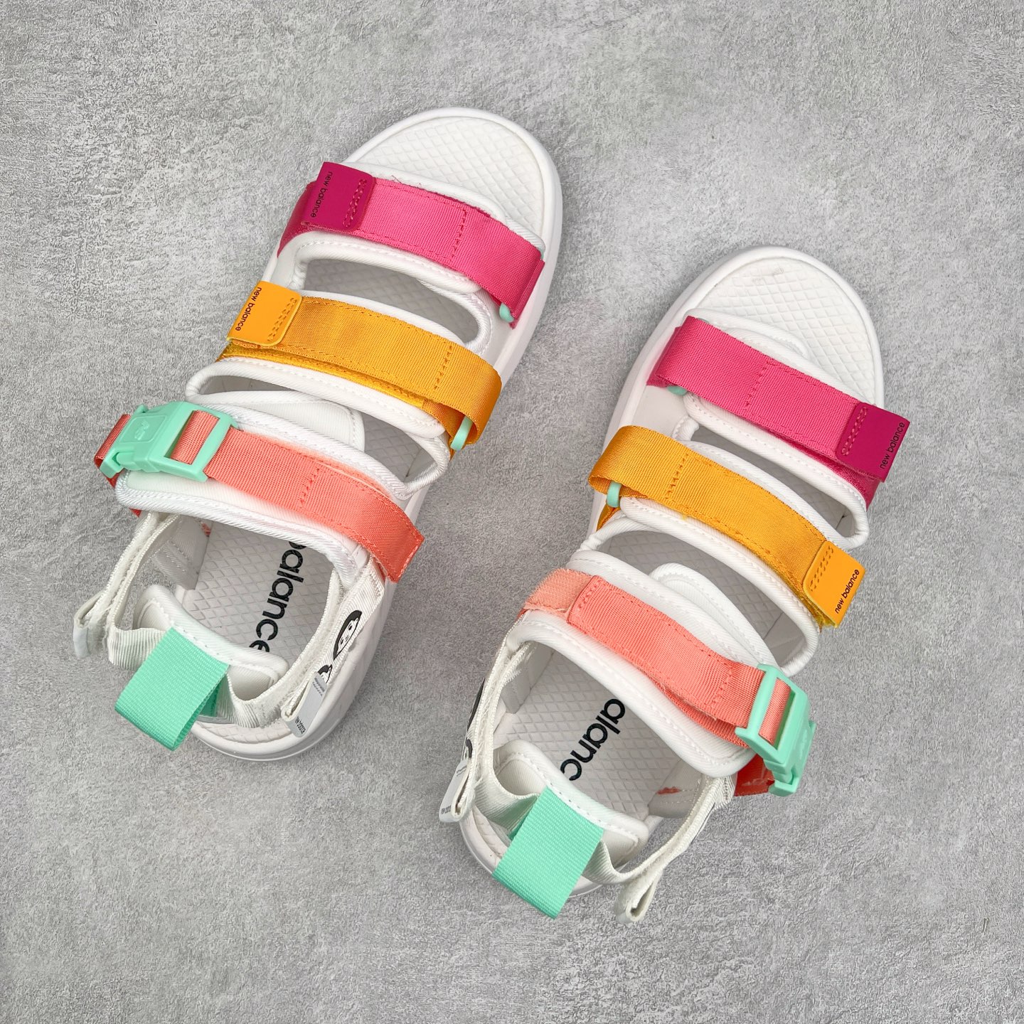 图片[3]-New Balance 新百伦NB SD3205 经典沙滩凉鞋 韩国专柜订单 MD高频软底 原厂织带面料 弹力扣 将机能美学融入到夏日凉鞋设计中 兼具舒适度与时尚感 早在韩国一经推出 迅速席卷潮流圈 尺码：35/44-选品中心