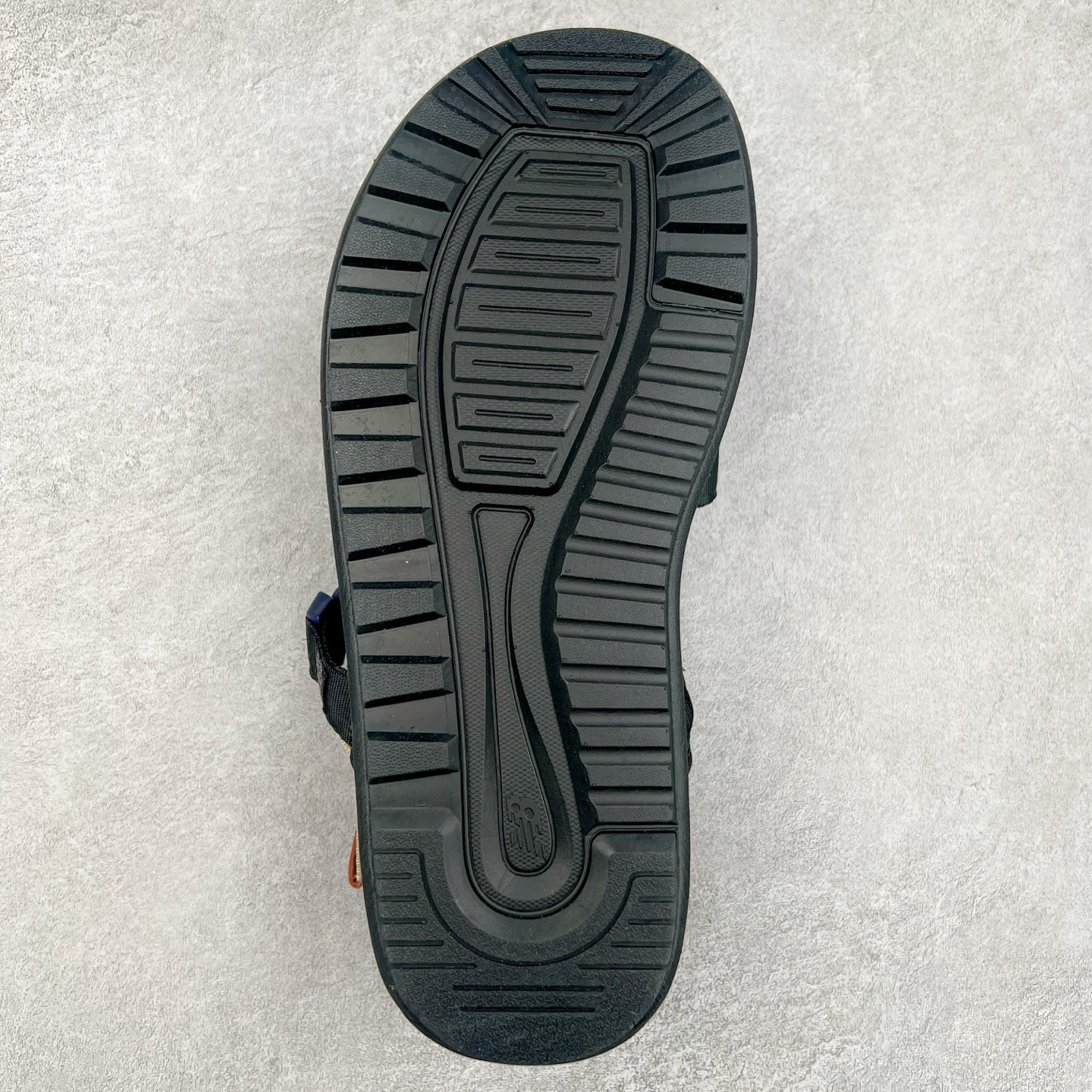 图片[9]-New Balance 新百伦NB SD3205 经典沙滩凉鞋 韩国专柜订单 MD高频软底 原厂织带面料 弹力扣 将机能美学融入到夏日凉鞋设计中 兼具舒适度与时尚感 早在韩国一经推出 迅速席卷潮流圈 尺码：35/44-选品中心